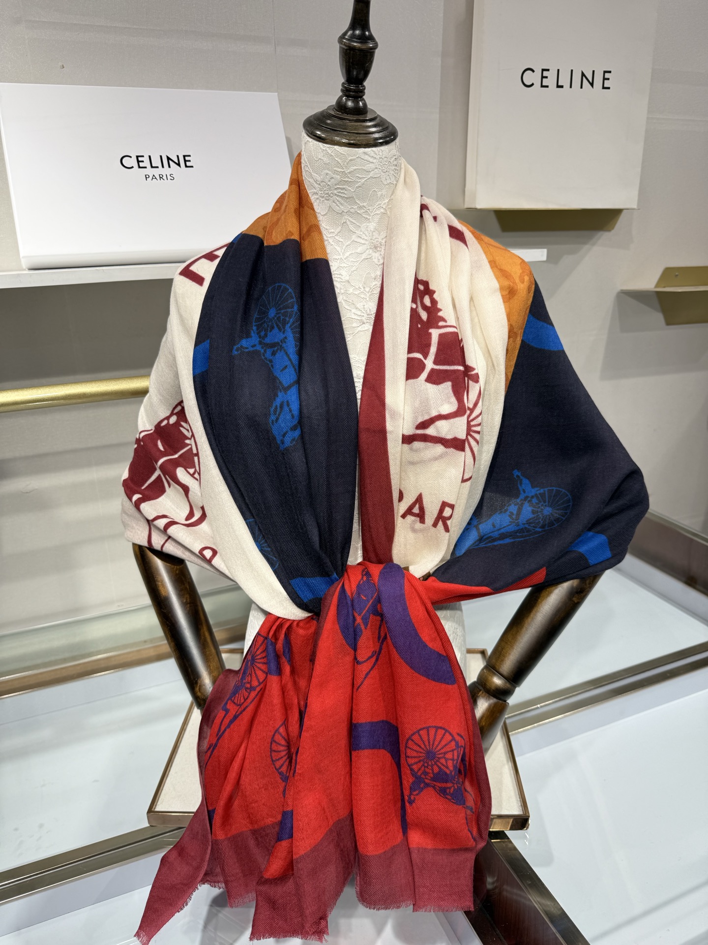 26年秋冬上新💖💖💃🏻💃🏻瑟/琳【CL挂坠饰品长巾】羊绒长巾‼️抢‼️VIP推荐 ‼️👍下手一定要快【高端 大爱 ‼️顶