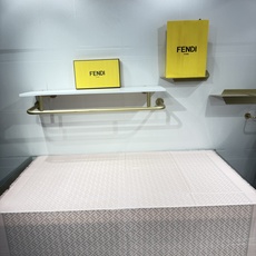 💟诠释什么叫高端顶奢产品~羊绒+羊毛方巾Fendi 卓尔不凡,高级有气场!!】非常抬人!永远加分的F秋冬单品!各种穿衣 💟诠释什么叫高端顶奢产品~羊绒+羊毛方巾Fendi 卓尔不凡,高级有气场!!】非常抬人!永远加分的F秋冬单品!各种穿衣
