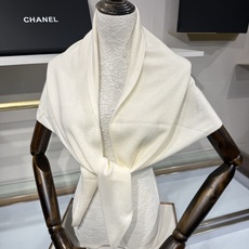 💟CHANEL 2026 Métiers d’art高级手工坊系列三角围巾,货号:AAC239B25397UC446白色 💟CHANEL 2026 Métiers d’art高级手工坊系列三角围巾,货号:AAC239B25397UC446白色