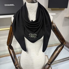 💟CHANEL 2026 Métiers d’art高级手工坊系列三角围巾,货号:AAC239B25397UC446白色 💟CHANEL 2026 Métiers d’art高级手工坊系列三角围巾,货号:AAC239B25397UC446白色