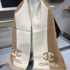 💟新品 𝐂𝐇𝐀𝐍𝐄𝐋新《双面拼色提花》Size:184x34cm (不含流苏) 目测是大爆款!双面异色提花 两面完全相反 💟新品 𝐂𝐇𝐀𝐍𝐄𝐋新《双面拼色提花》Size:184x34cm (不含流苏) 目测是大爆款!双面异色提花 两面完全相反