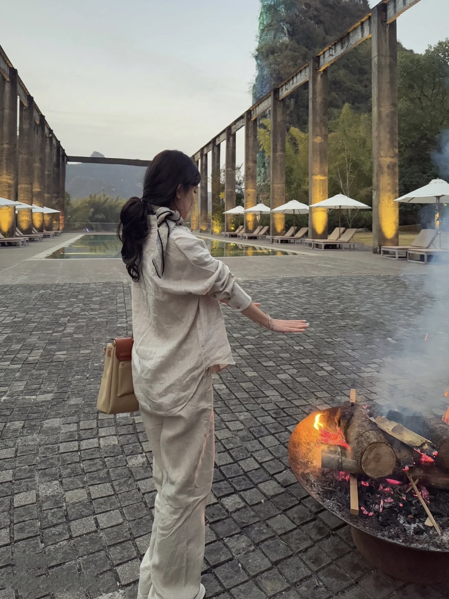 High-End Women’s Suit with Sandro’s Original Quality Rollout: Luxurious, Elegant, Natural. - 图片 7