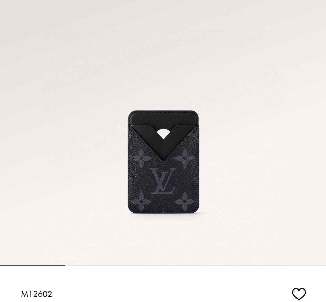 NO:620022,[Magnetic card holder] m13185 presbyopia m12602 black flower/black model picture,19860909【磁吸式卡夹】 m13185 老花 m12602 黑花/黑色 模特图,,Bag