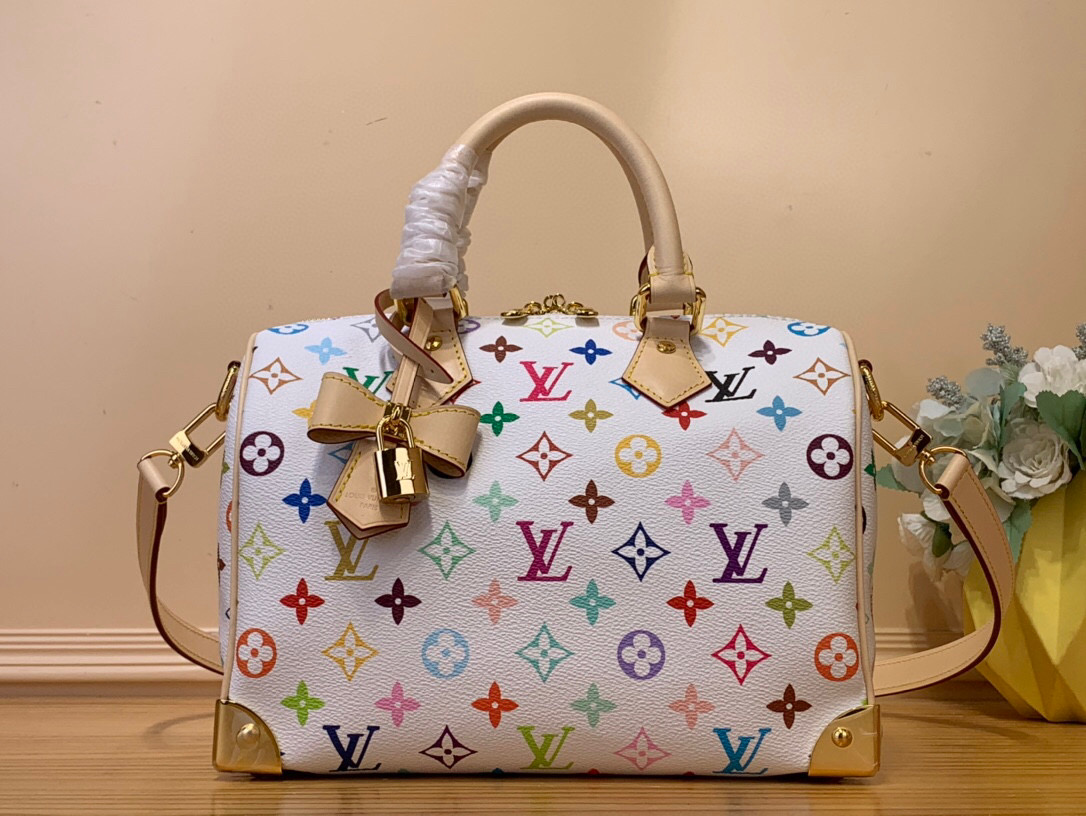 NO:186499,Genuine grade original leather Spot top original order [LV X TM SPEEDY BANDOULIRE 25 handbag] M13085 This Speedy Bandoulière25 SjGx handbag is a classic Monogram pattern rendering the bright tones written by Japanese artist Takashi Murakami, and together with the bow-shaped key bag, the agile style of the Louis Vuitton x Takashi Murakami collaboration series. Cowhide leather shapes Toron handles and removable and adjustable shoulder straps, dazzling padlocks and corners invoke brand suitcase elements. Dimensions 25 x 19 x 15 cm (length x height x width), authentic LV, louis vuitton, louis vuitton, cowhide19860909正品级  原厂皮 现货顶级原单【LV X TM SPEEDY BANDOULIRE 25 手袋】M13085 本款Speedy Bandoulière25 SjGx手袋为经典Monogram 图案渲染日本艺术家村上隆笔下的明丽色调,与蝴蝶结造型钥匙包一道彰显路易威登x村上隆合作系列的灵动风采.牛皮革塑造Toron 手柄和可拆卸并调节的肩带,耀目挂锁和包角援引品牌行李箱元素. 尺寸25 x 19 x15厘米(长度x高x宽),正品级LV,louis vuitton,louis vuitton,cowhide,Bag