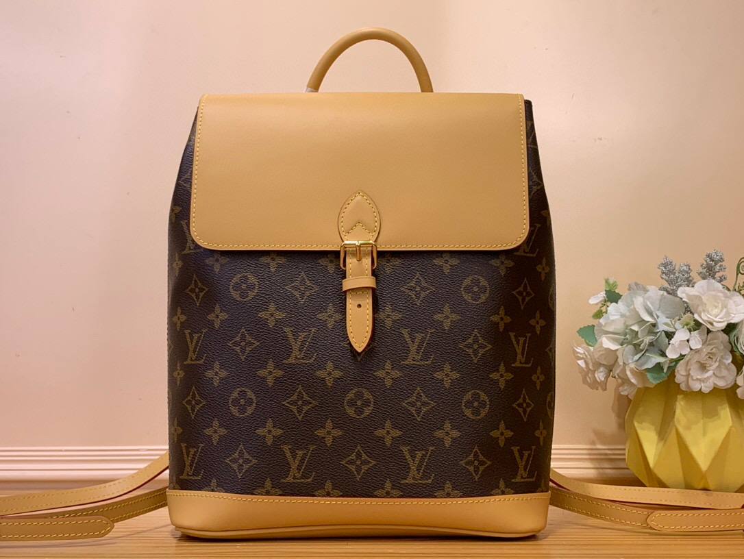 NO:620833,Top original item [SOHO Backpack] m14653 Inspired by the 1996 Arlescon bag, SOHO MM (Sogo MM) is presented as a highly utilized backpack. Ideal for daily use and travel. Decoration of natural cowhide material commemorating the legacy of House Hx that made the luggage and buckles with a vintage effect. The detachable and adjustable leather material strap is connected to five D rings in various ways, a design that can be performed. Size 24 x  32 x 9 cm 6017075,,backpacks,cowhide19860909顶级原单【SOHO 双肩包】 m14653 从1996年的阿尔勒孔包中受到启发,以利用率高的背包展示的SOHO MM（Sogo MM）.日常和旅行都是理想的单品.纪念制作行李箱的House Hx遗产的天然牛皮材质的装饰和复古效果的扣子.可拆卸和可调节的皮革材质的表带以多种方式连接到五个D环上,可以演出的设计. 尺寸24 x 32 x 9 厘米 6017075,,backpacks,cowhide,Bag