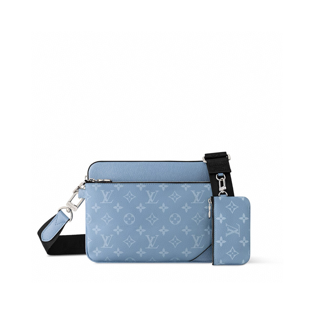 NO:551266,[TRIO messenger bag] m14069 light blue official website picture,19860909【TRIO 邮差包】 m14069 浅蓝色 官网图,,Bag