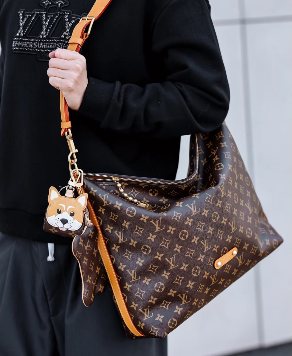 NO:620509,[LV METIS Handbags - Second Hand] M14018 Presbyopia Model Picture, Louis Vuitton19860909【LV METIS 手袋- 中古】M14018 老花 模特图,,louis vuitton,Bag