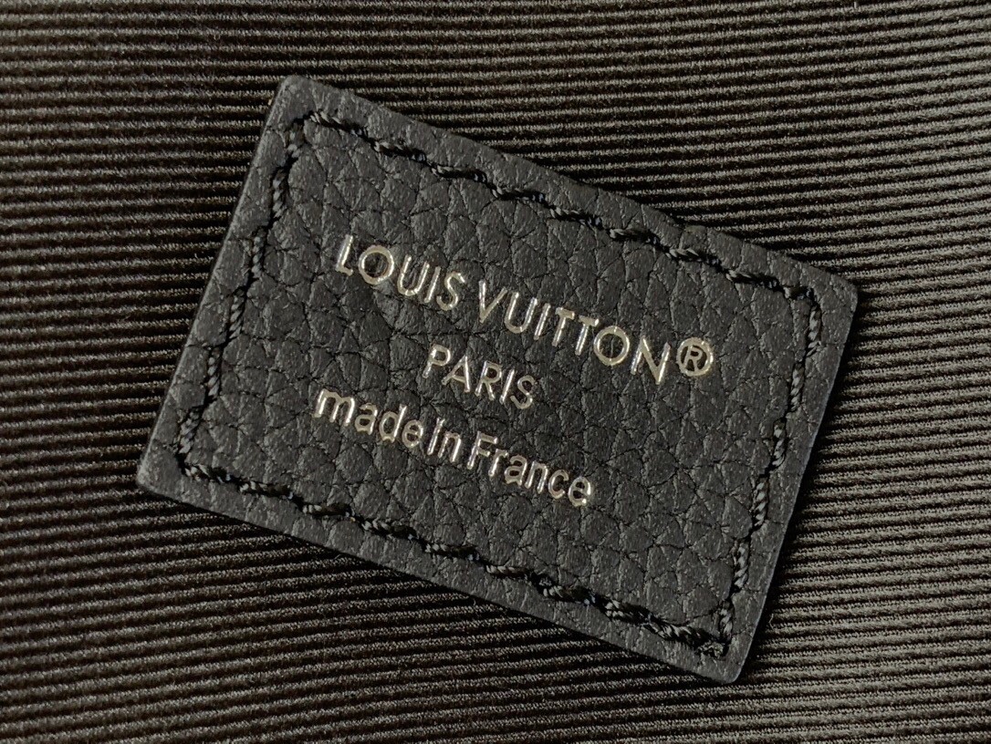 LV Style Black Canvas Travel Bag Bags Travel Bag detail image 9 from source 738371