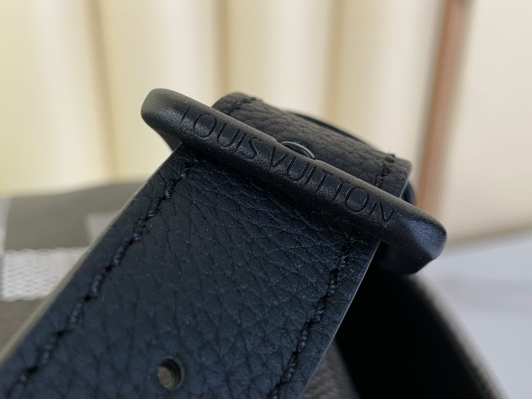 LV Style Black Canvas Travel Bag Bags Travel Bag detail image 6 from source 738371