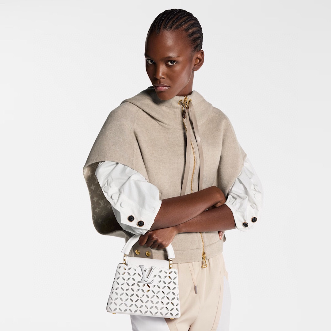 NO:552112,[CAUCINES mini handbag] m25497 white (hollow),19860909【CAUCINES 迷你手袋】 m25497 白色（镂空）,,Bag