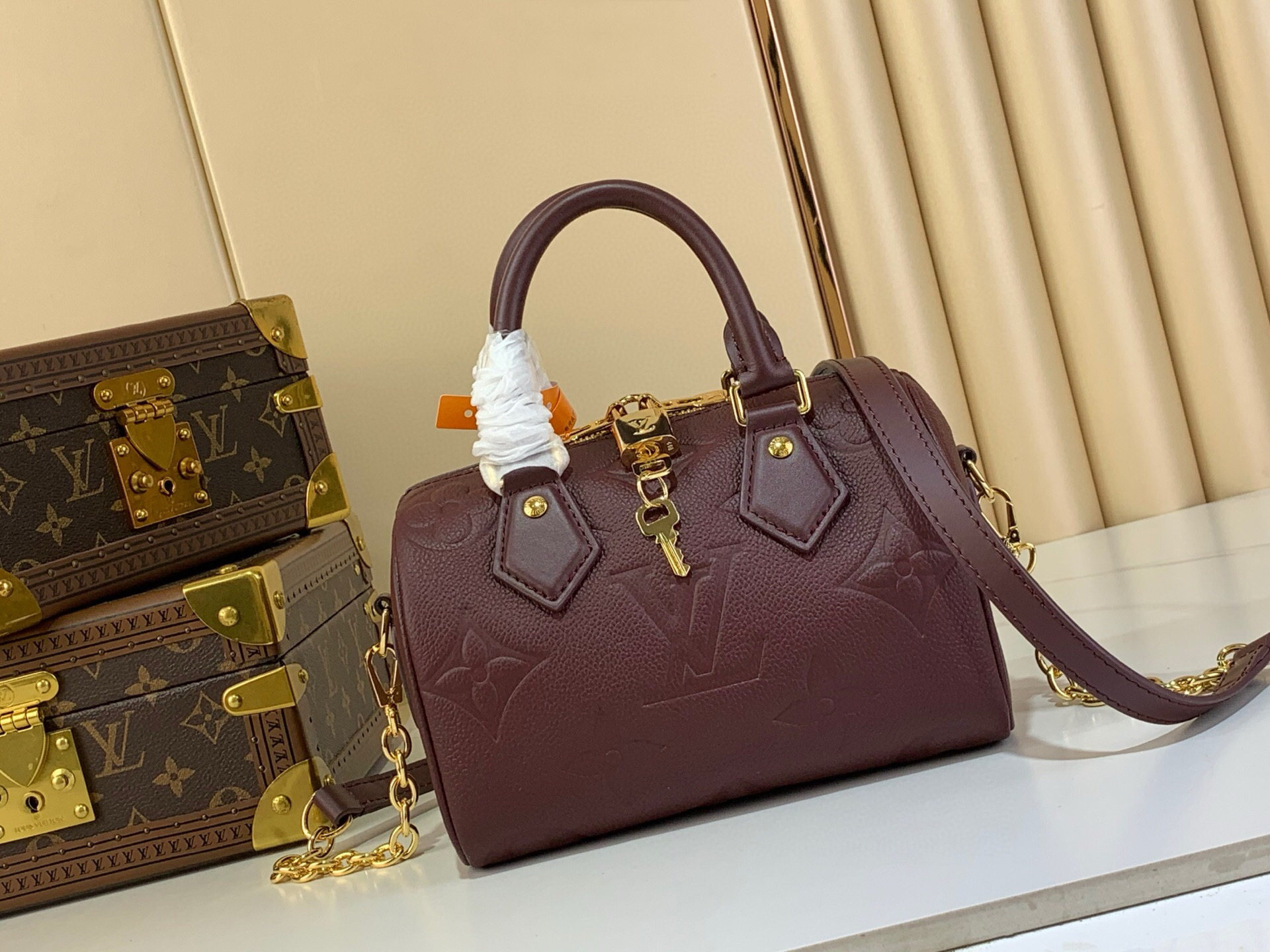 LV Style Beige Leather Bag Lookbook Reference image 1