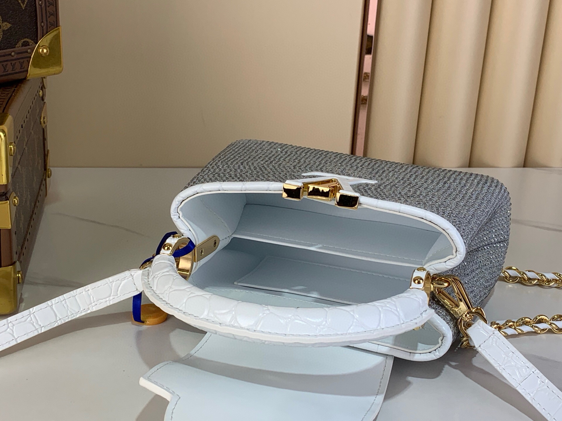 LV Style Beige Leather Top Handle Bag Bags Top Handle Bag detail image 8 from source 738369