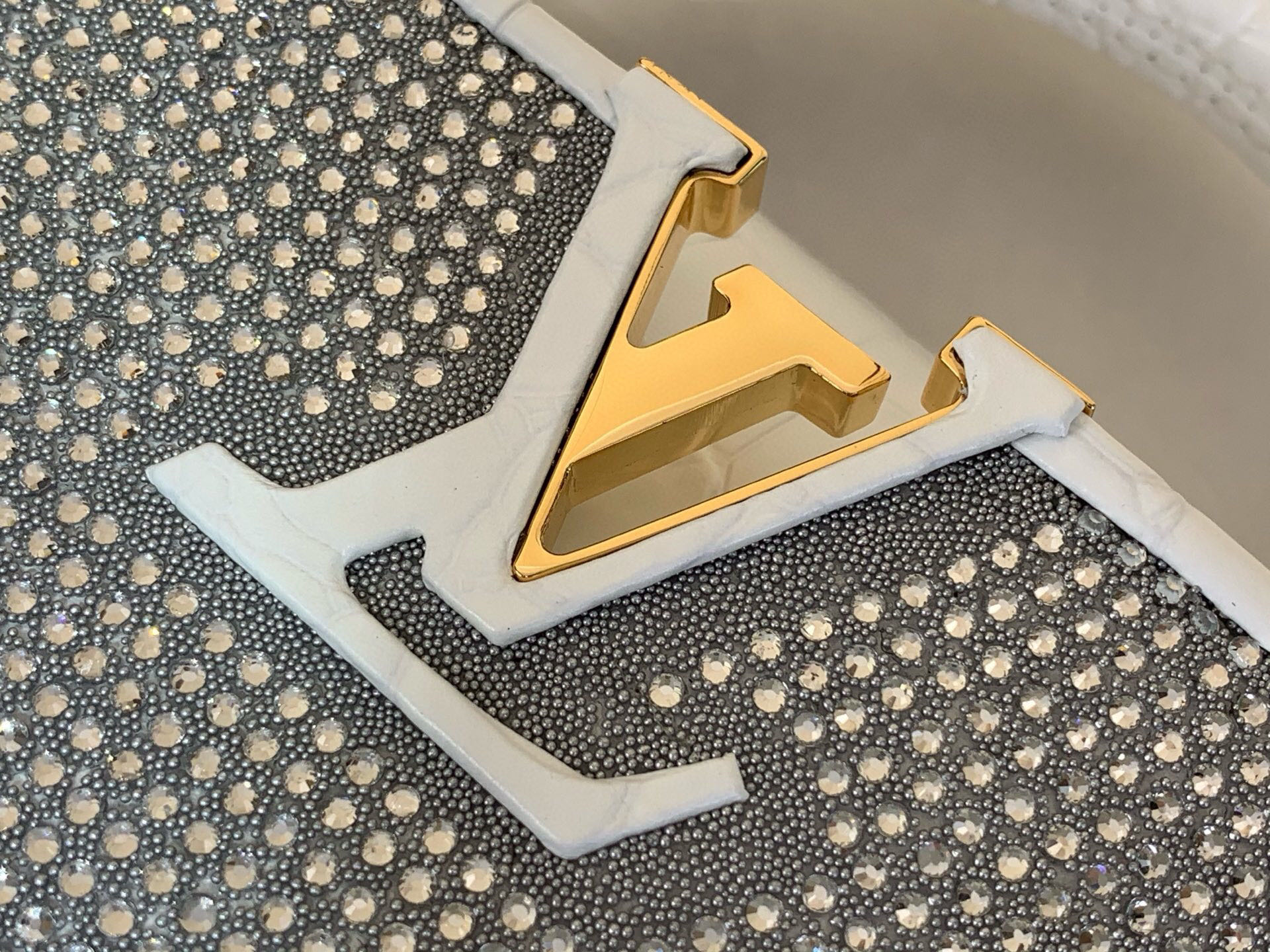 LV Style Beige Leather Top Handle Bag Bags Top Handle Bag detail image 6 from source 738369