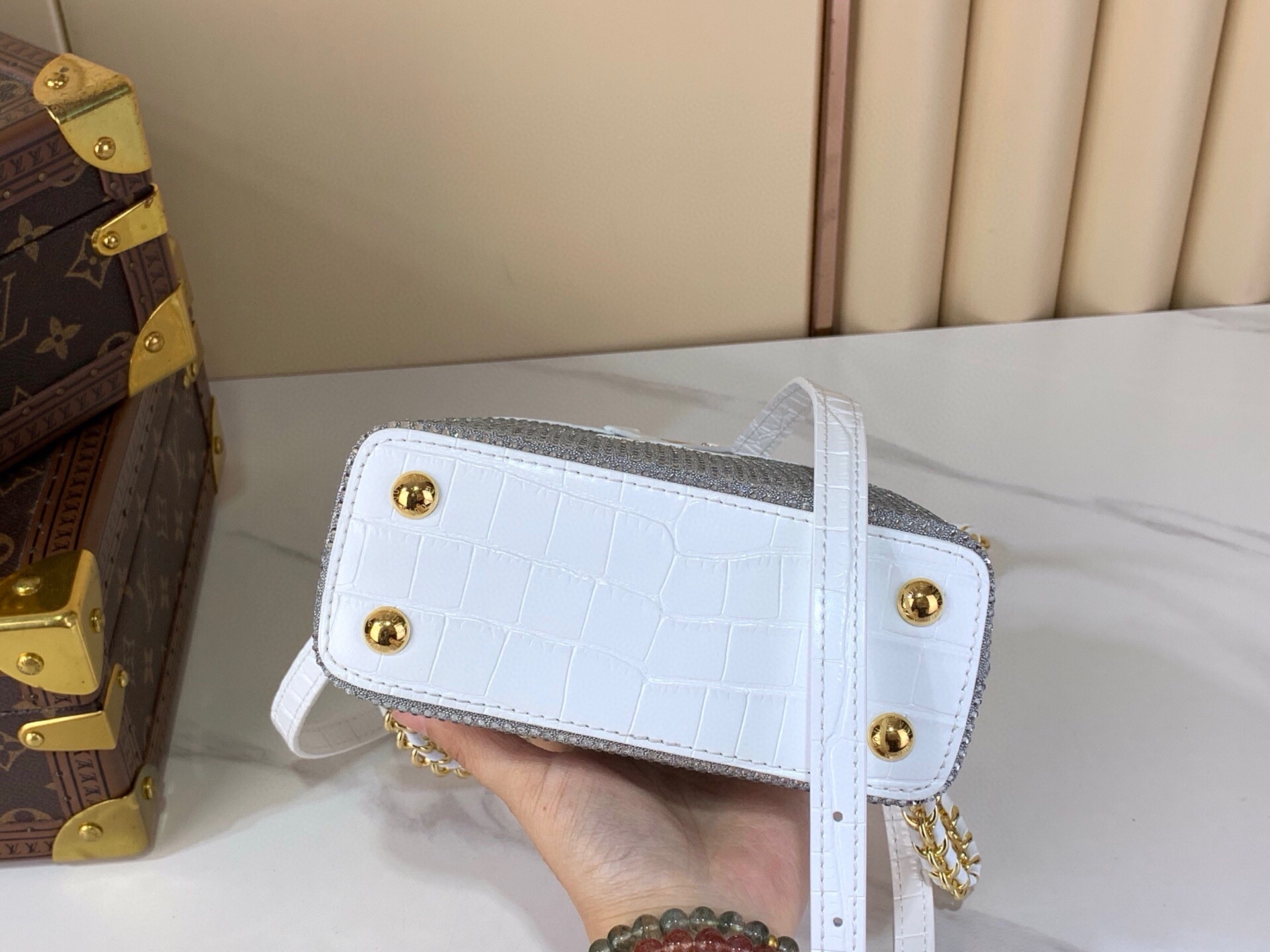 LV Style Beige Leather Top Handle Bag Bags Top Handle Bag detail image 4 from source 738370
