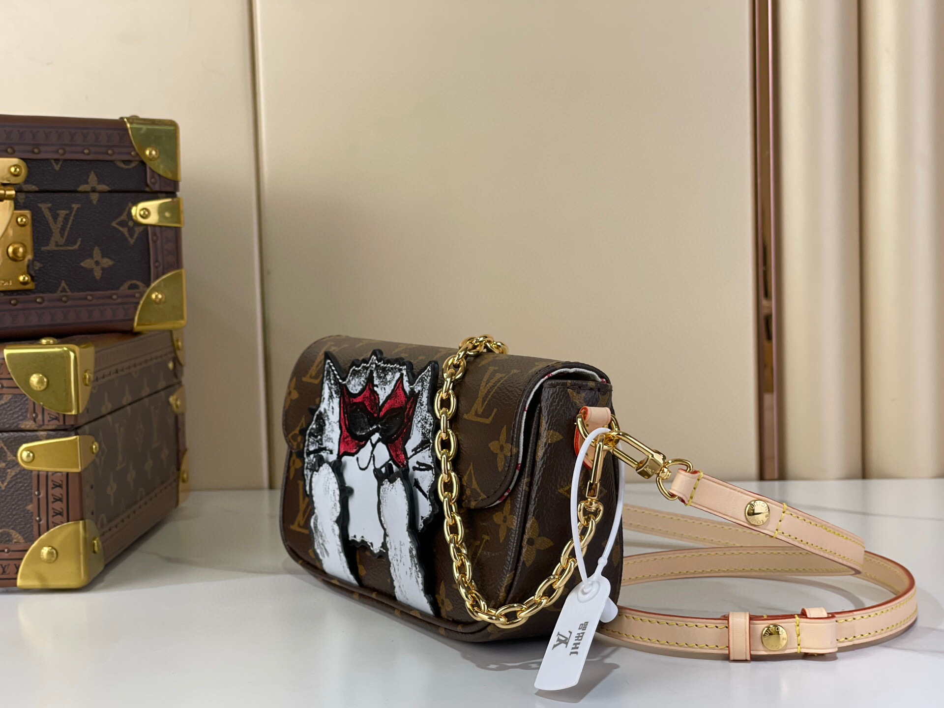 LV Style Beige Top Handle Bag Lookbook Reference image 2