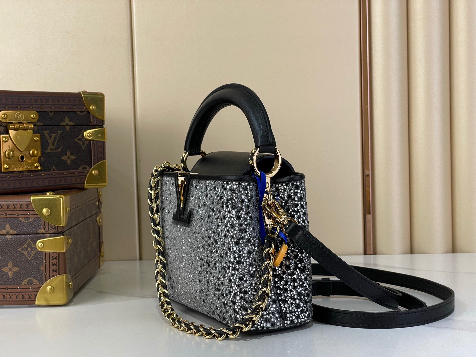 LV Style Black Leather Top Handle Bag Lookbook Reference image 2