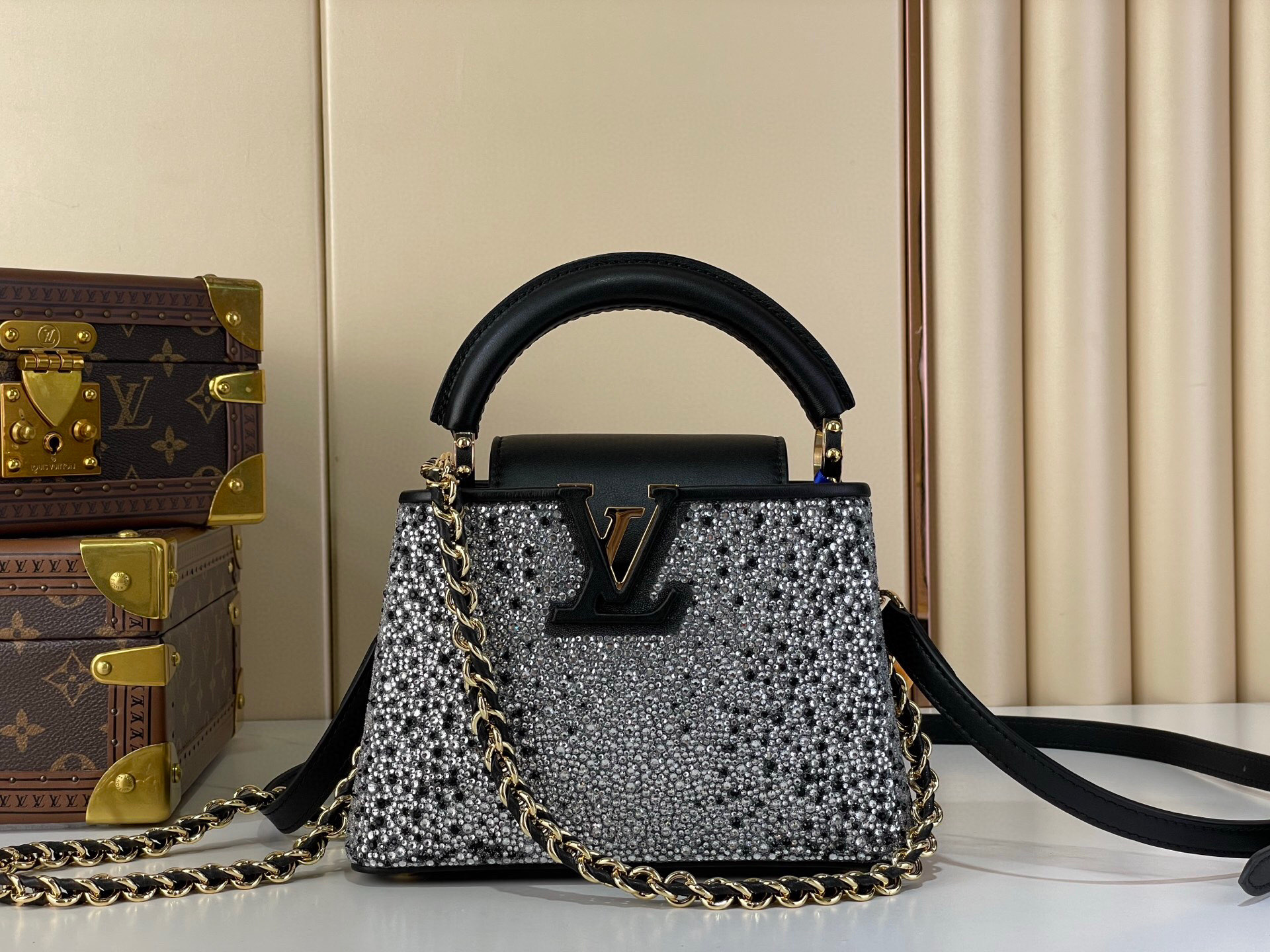 LV Style Black Leather Top Handle Bag Lookbook Reference image 1
