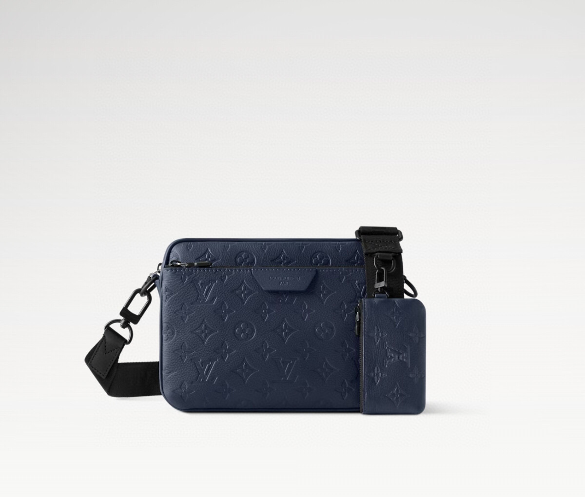 NO:575175,[Trio Messenger bag] M27925 dark blue 26713 black 27185 gray (stripe embossed),19860909【 Trio Messenger 邮差包】M27925 深蓝色 26713 黑色 27185 灰色（条纹压花）,,Bag