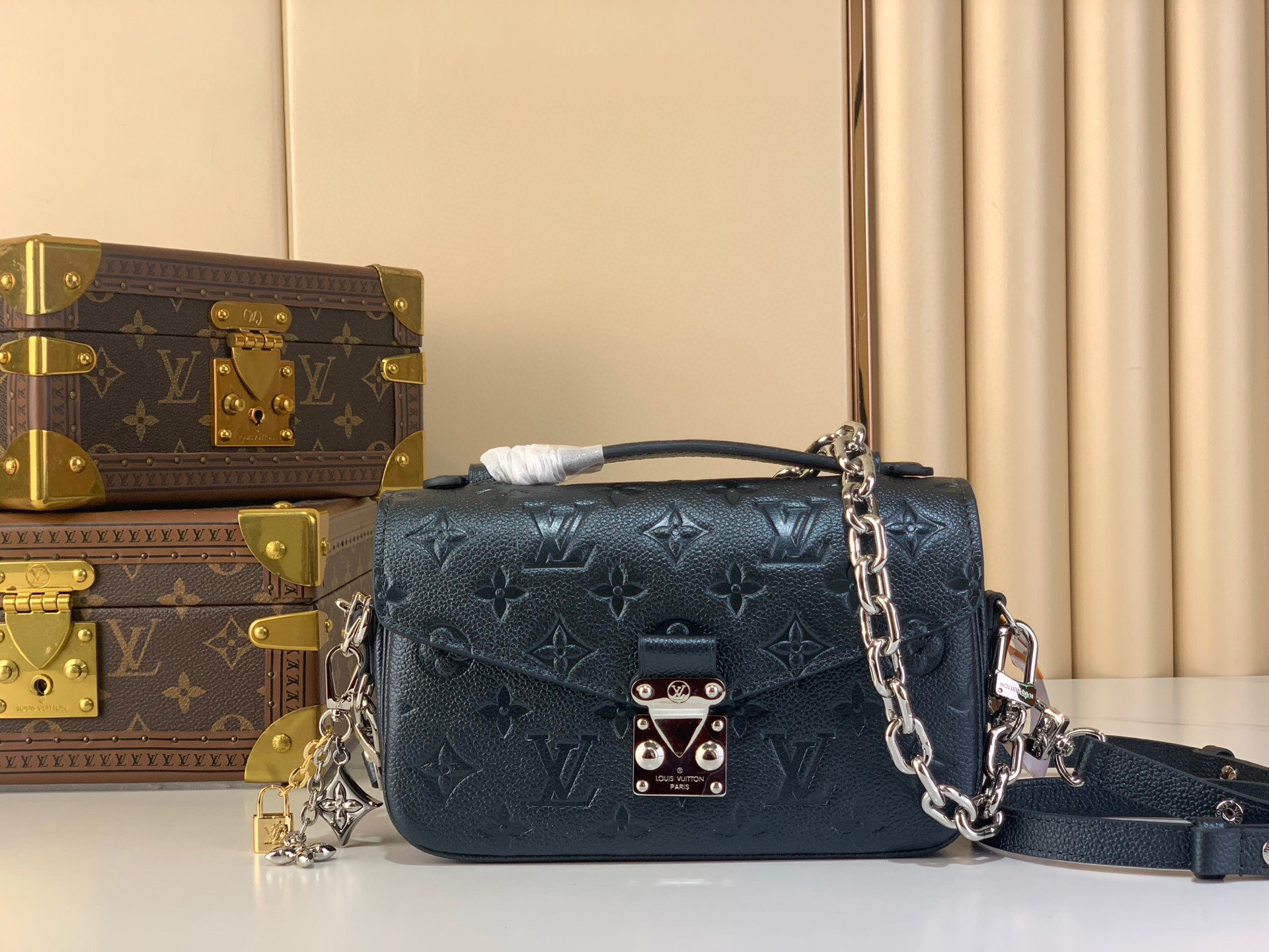 LV Style Beige Leather Clutch Lookbook Reference image 1