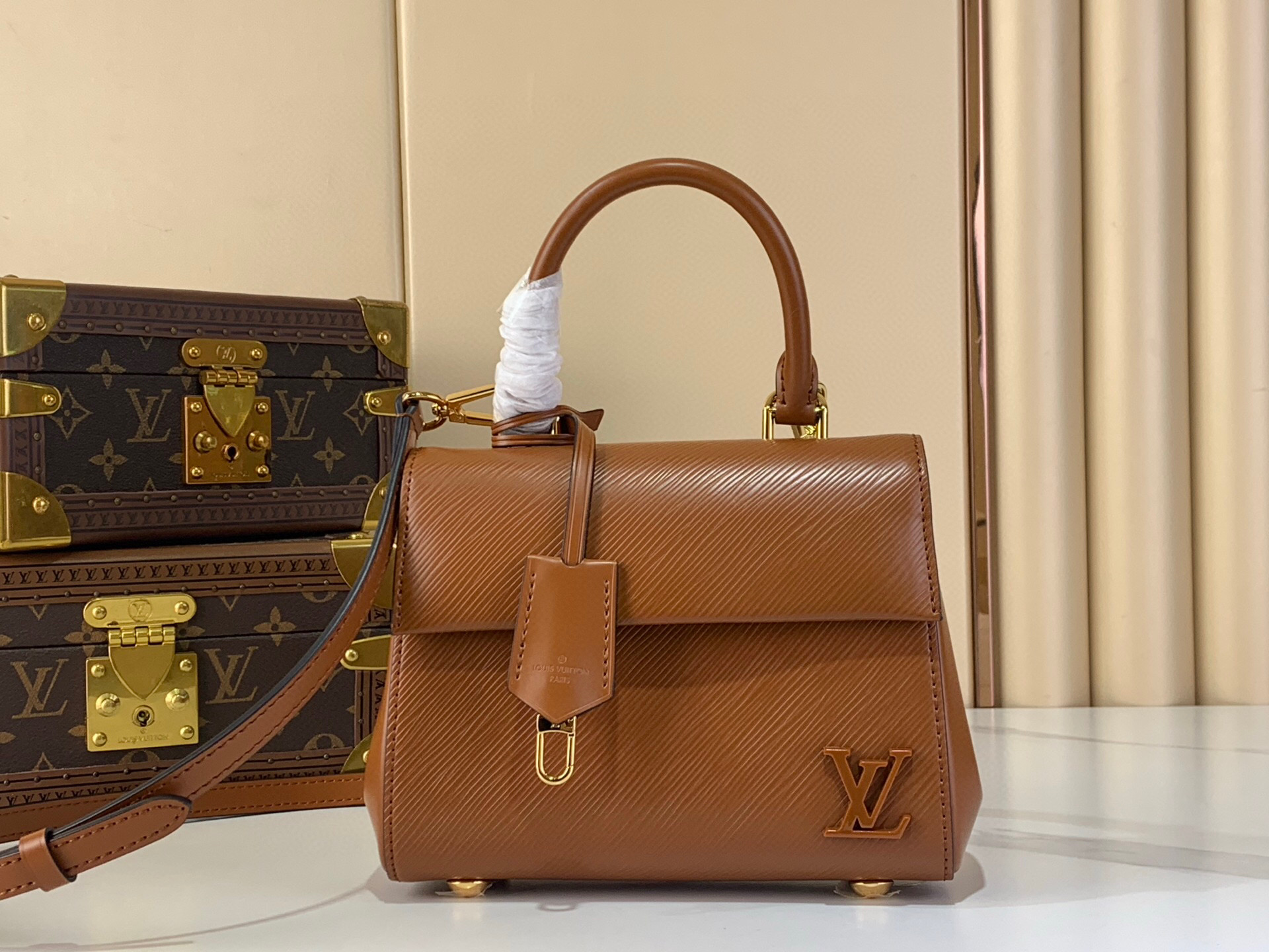LV Style Brown Leather Bag Lookbook Reference image 1