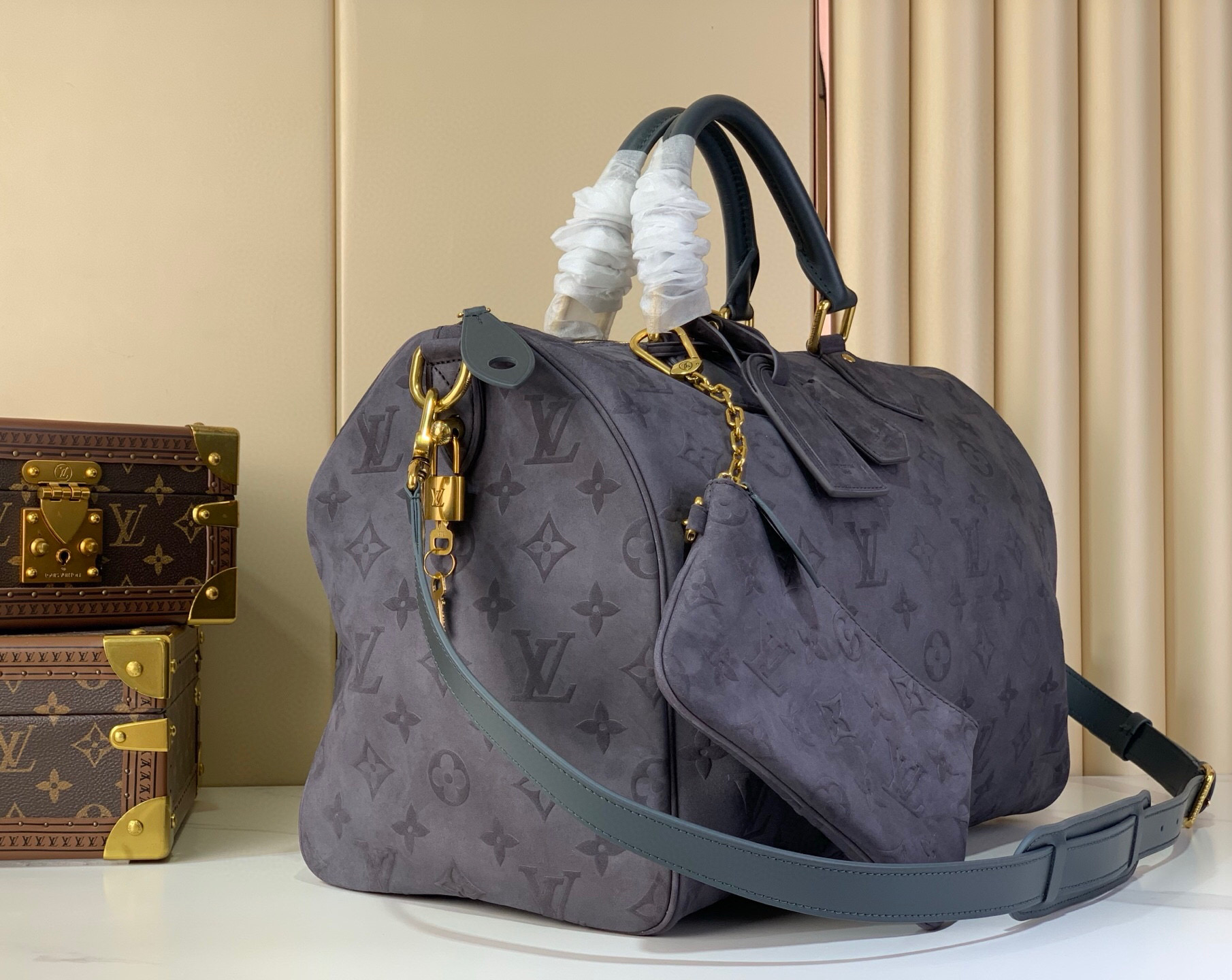 LV Style Beige Leather Top Handle Bag Lookbook Reference image 2