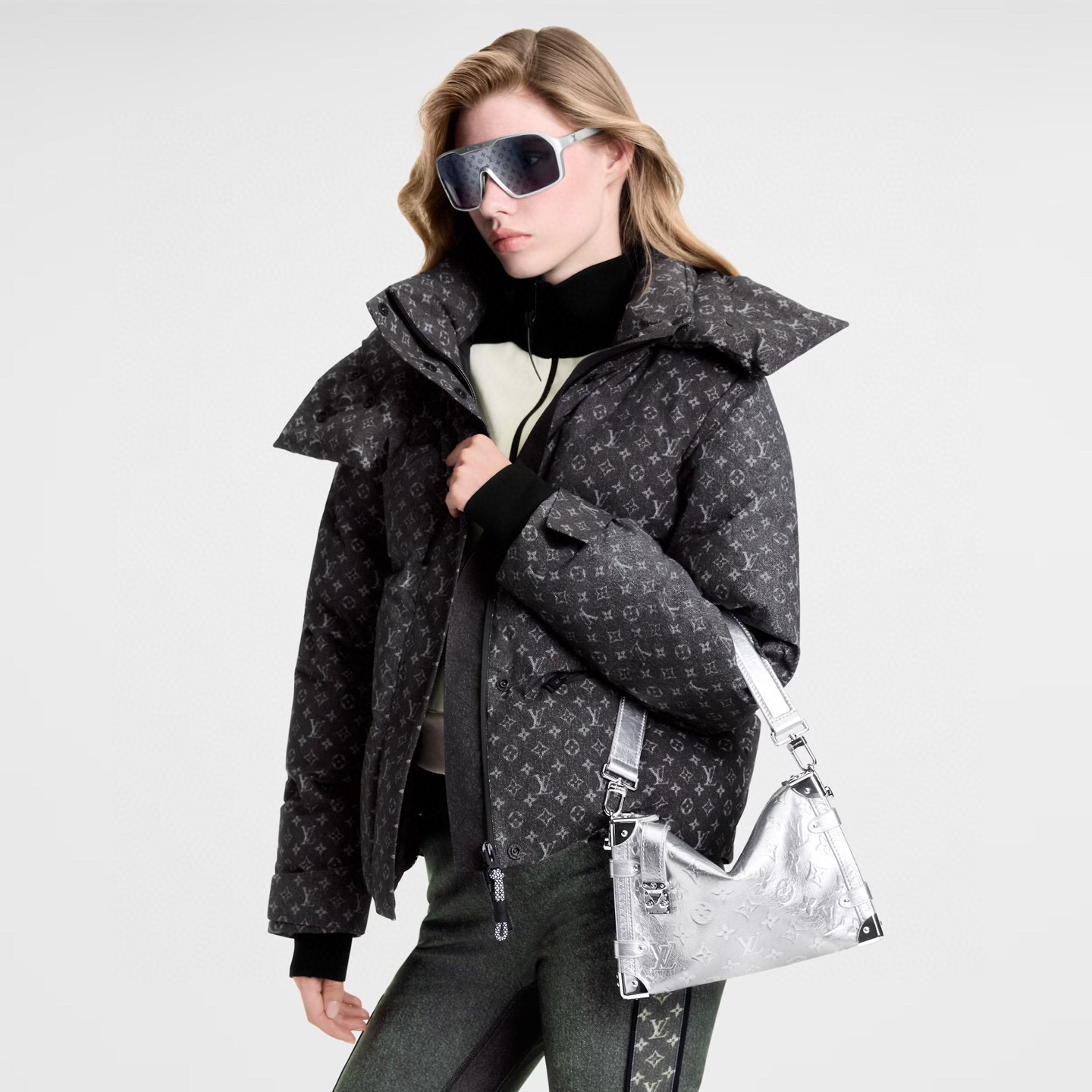 NO:602892,[SIDE TRUNK medium handbag] m26223 silver/patent leather,19860909【SIDE TRUNK 中号手袋】 m26223 银色/漆皮,,Bag