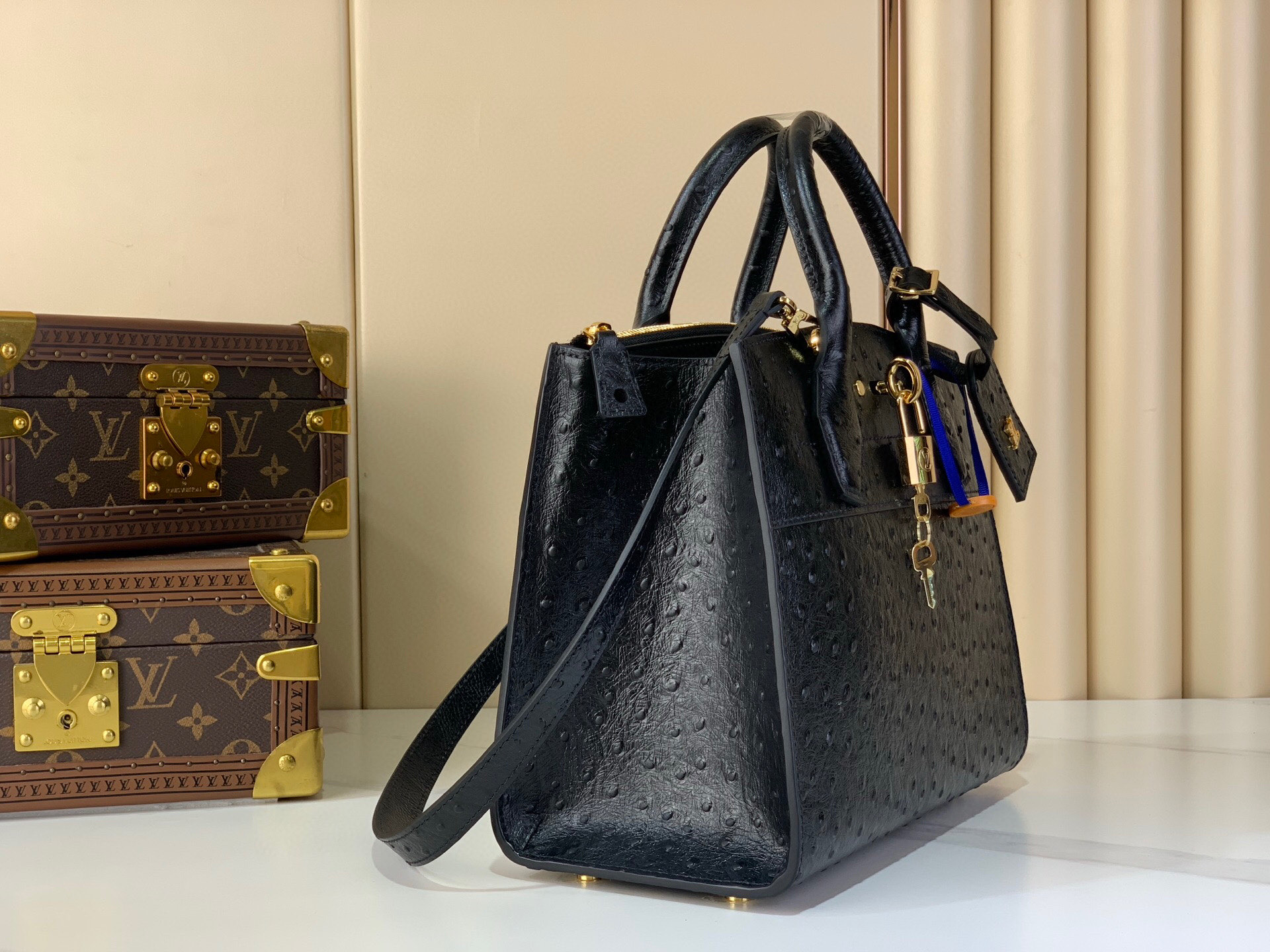 LV Style Black Leather Top Handle Bag Lookbook Reference image 2