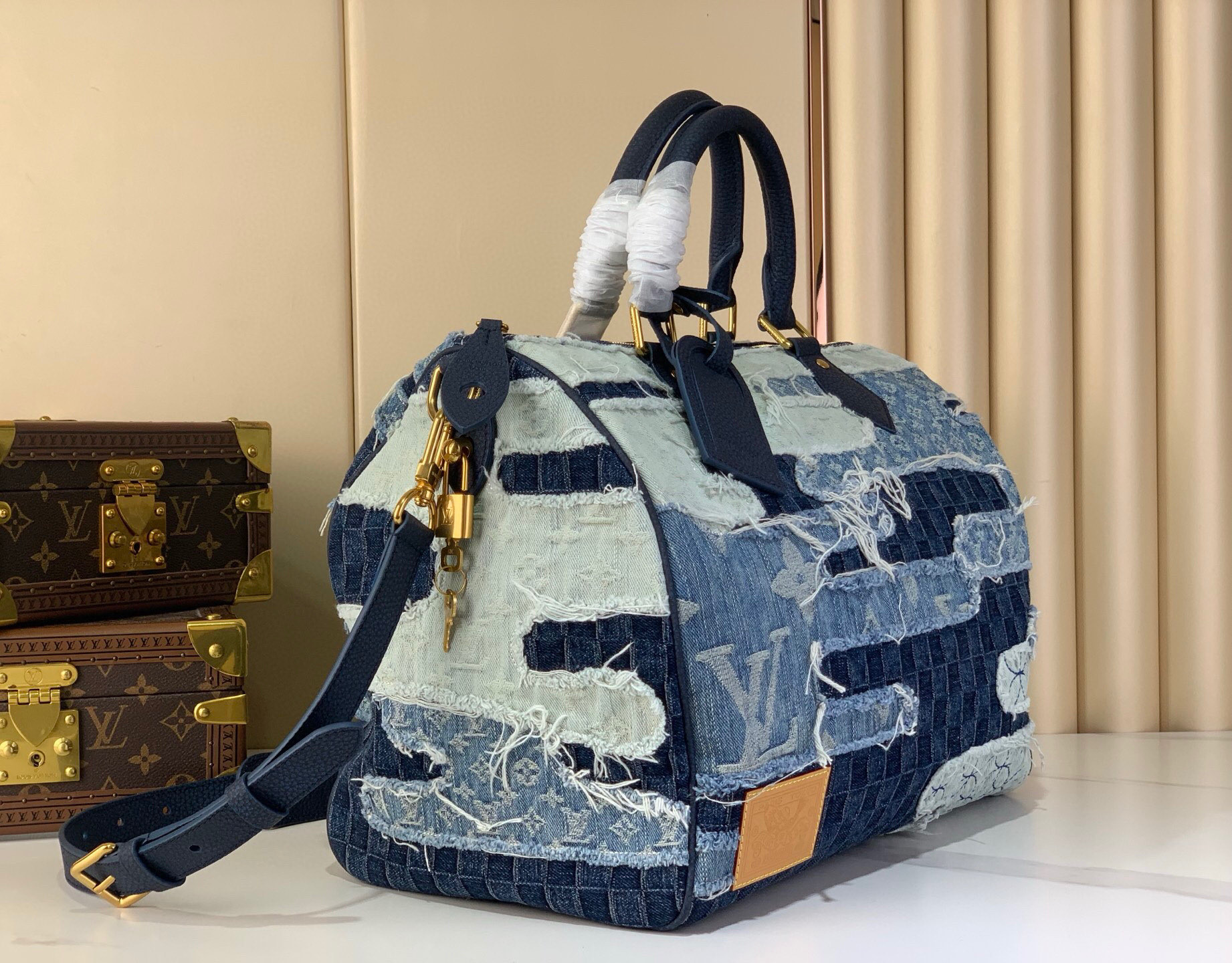 LV Style Beige Leather Bag Lookbook Reference image 2