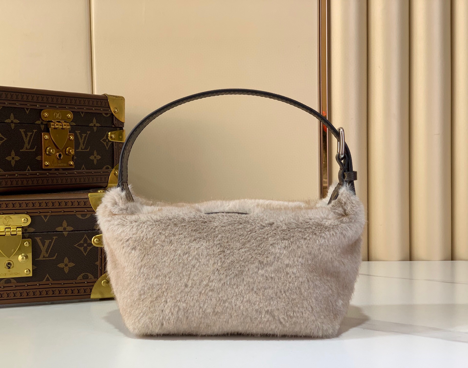 LV Style White Leather Clutch Lookbook Reference image 1