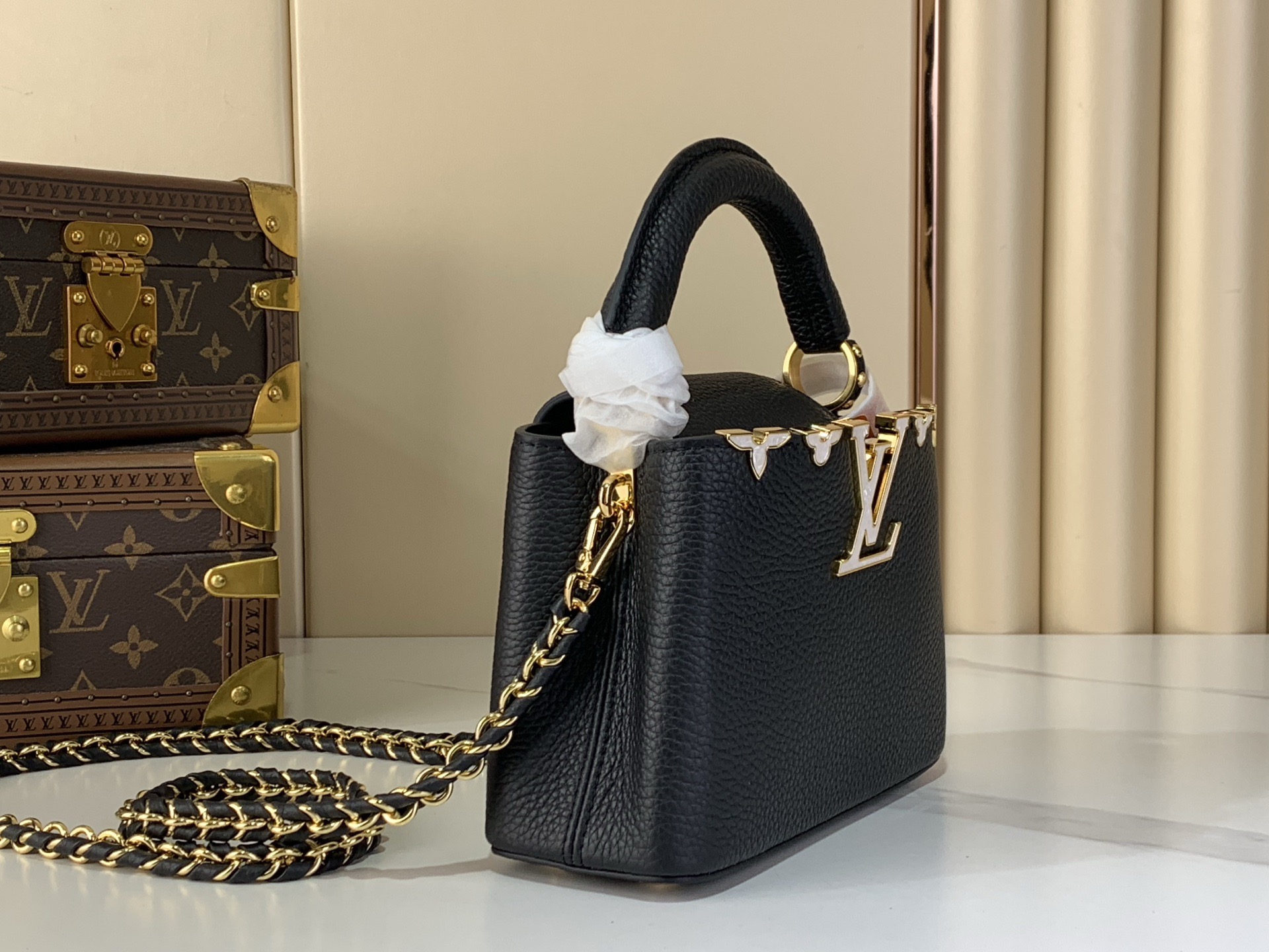 LV Style Black Leather Top Handle Bag Lookbook Reference image 2