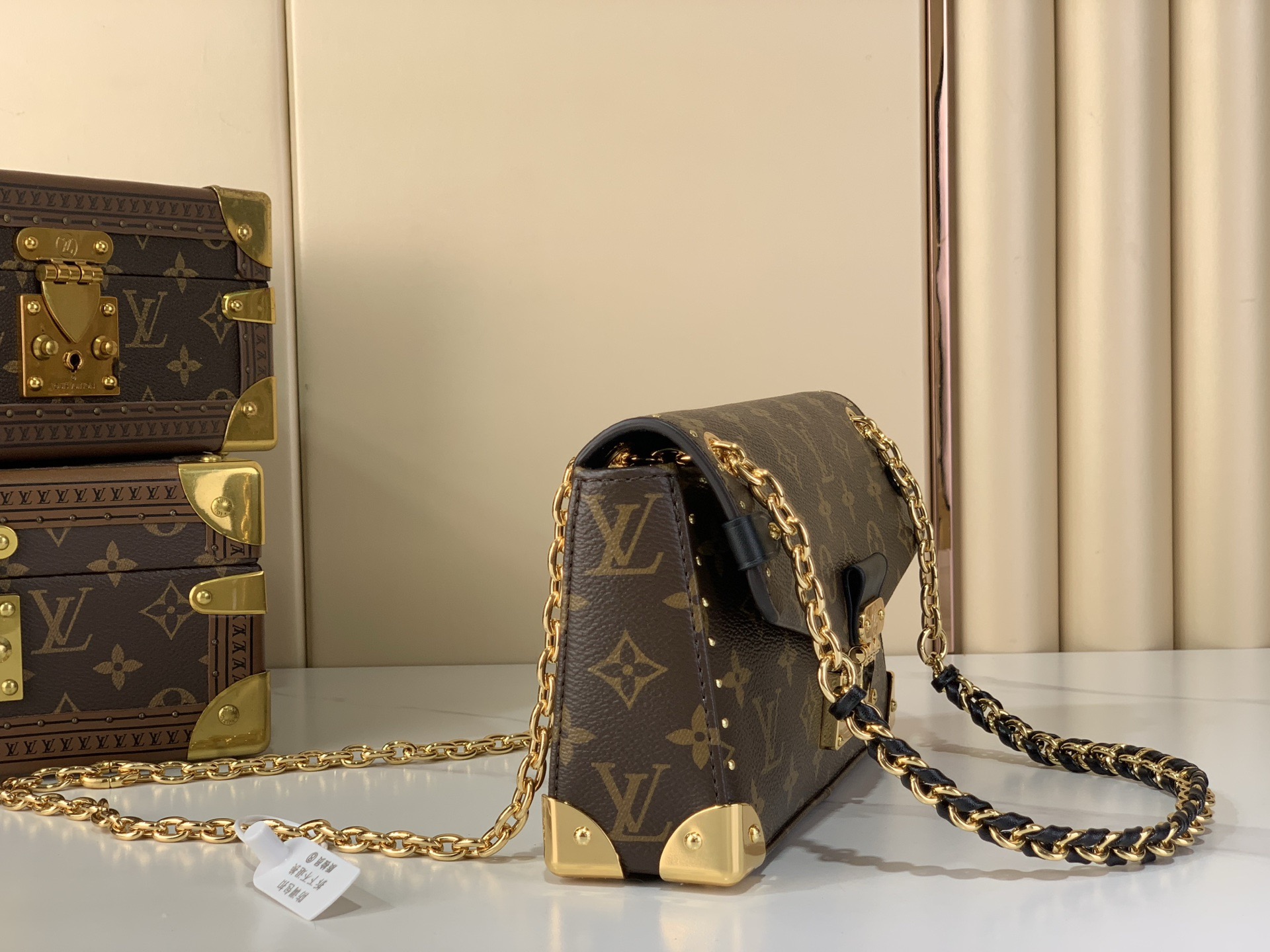 LV Style Beige Leather Top Handle Bag Lookbook Reference image 2