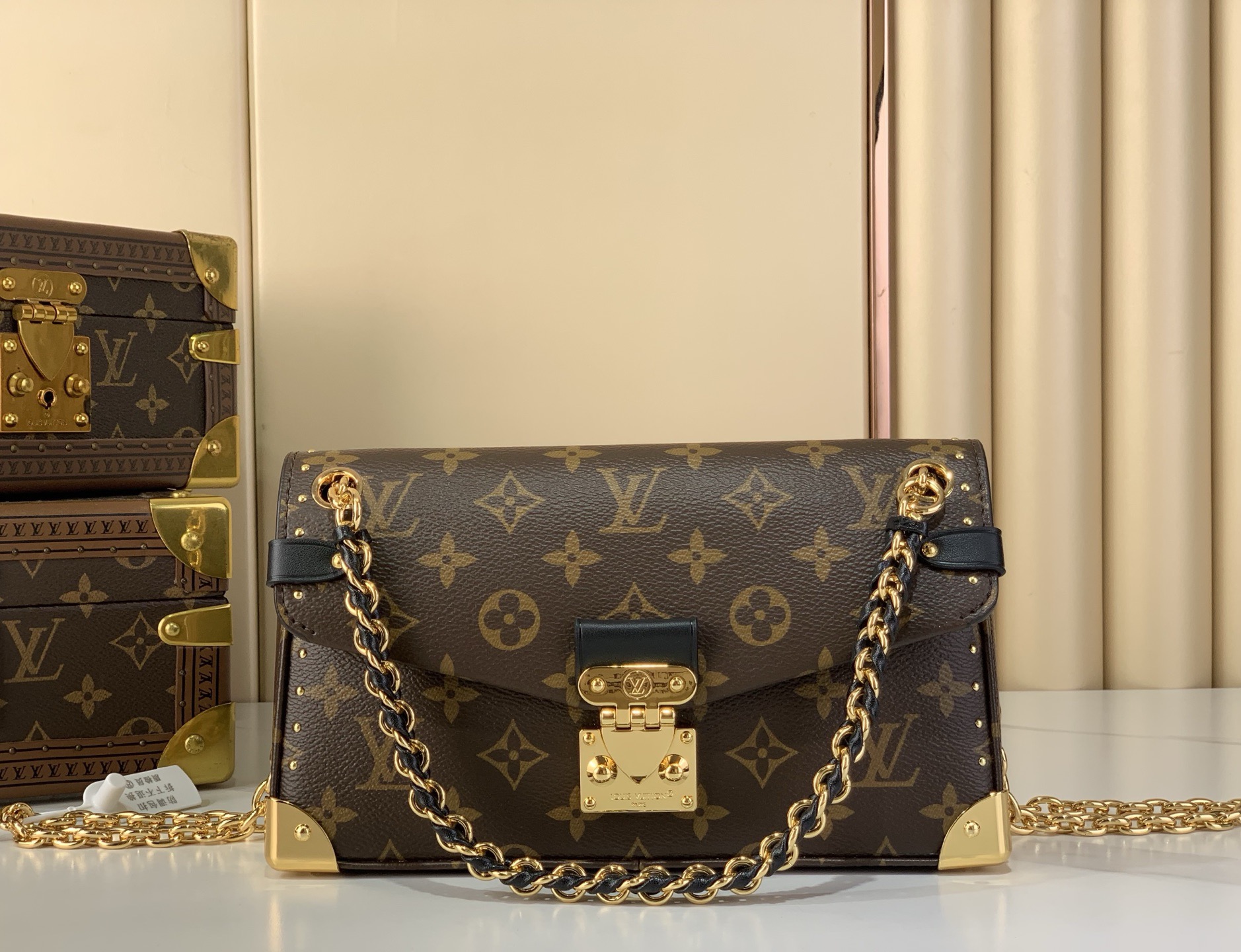 LV Style Beige Leather Top Handle Bag Lookbook Reference image 1