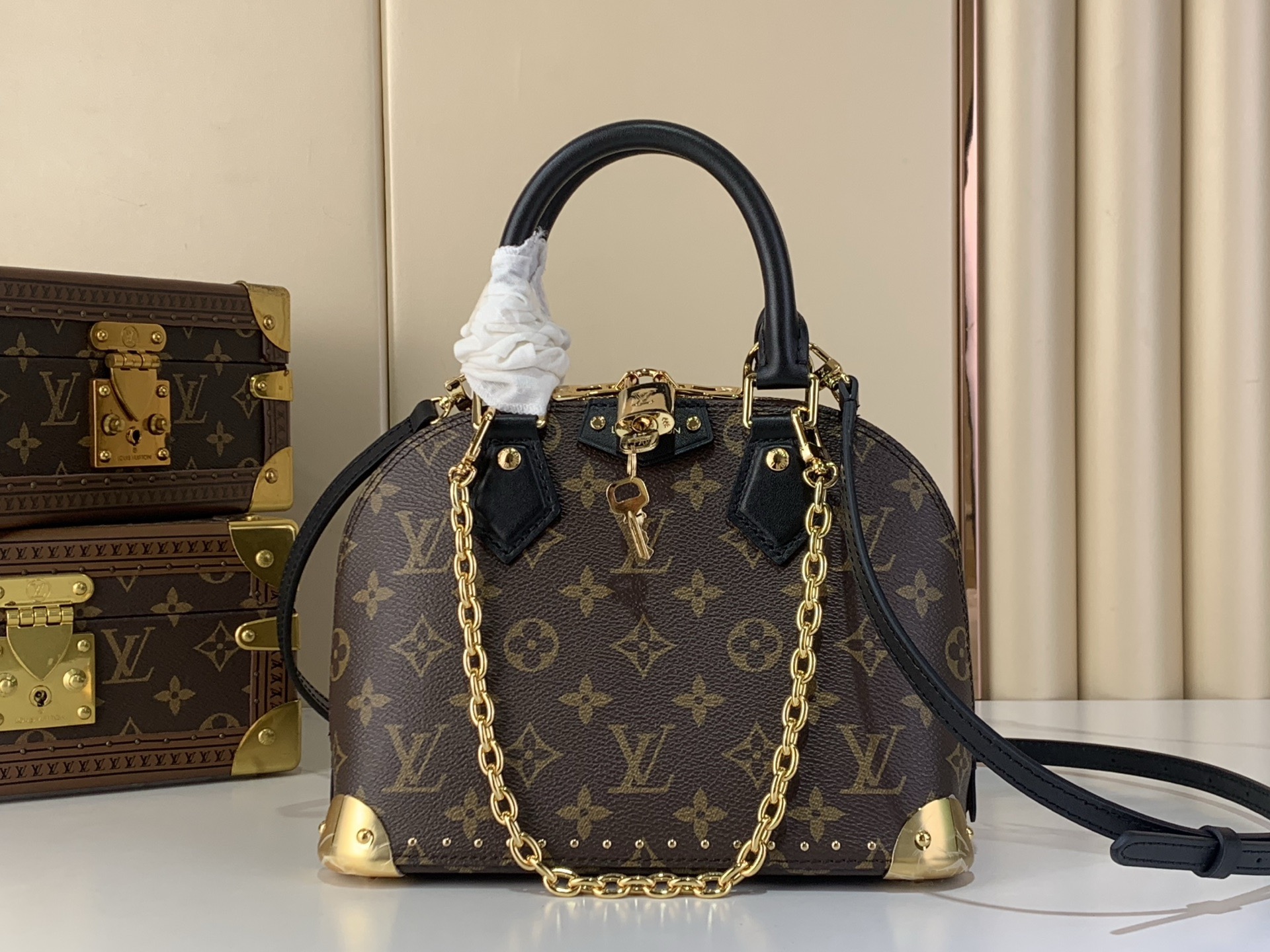 LV Style Black Leather Top Handle Bag Lookbook Reference image 1