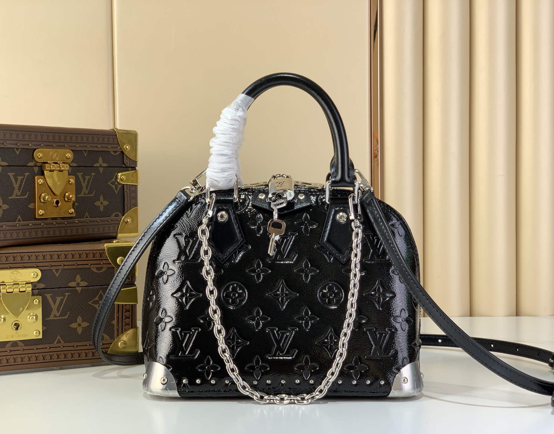 LV Style Black Leather Top Handle Bag Lookbook Reference image 1