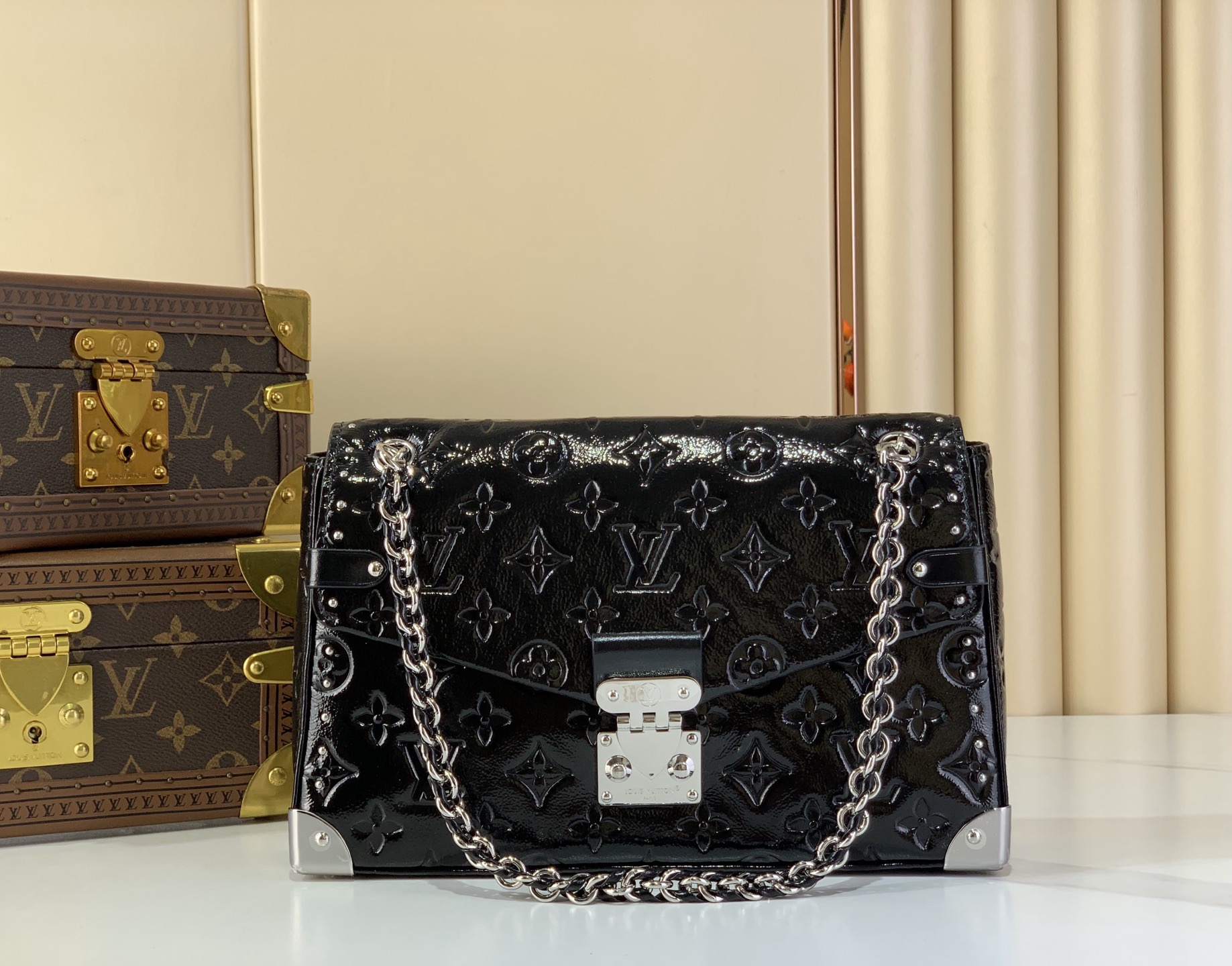 LV Style Black Leather Top Handle Bag Lookbook Reference image 1