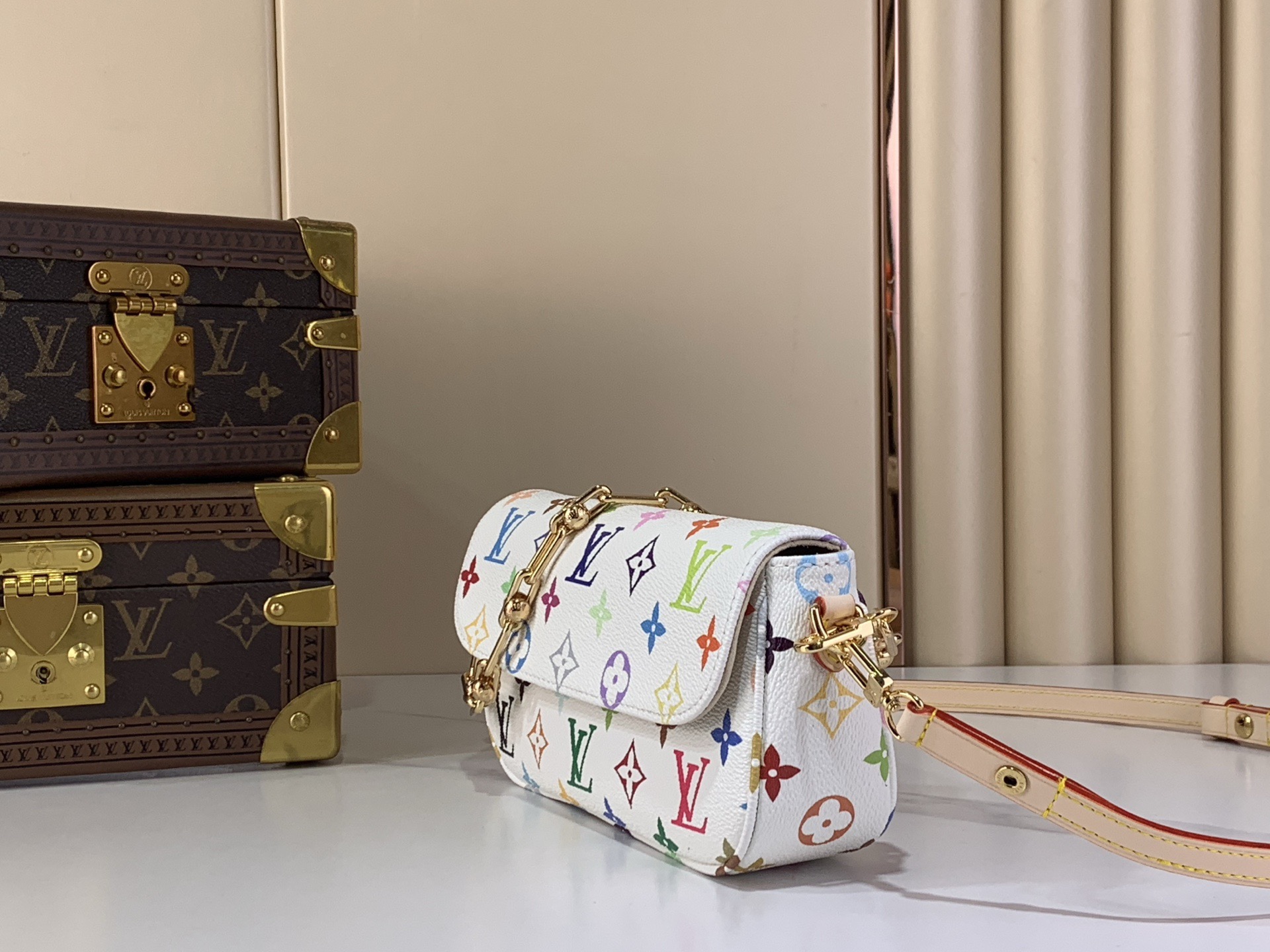 LV Style White Canvas Top Handle Bag Lookbook Reference image 2