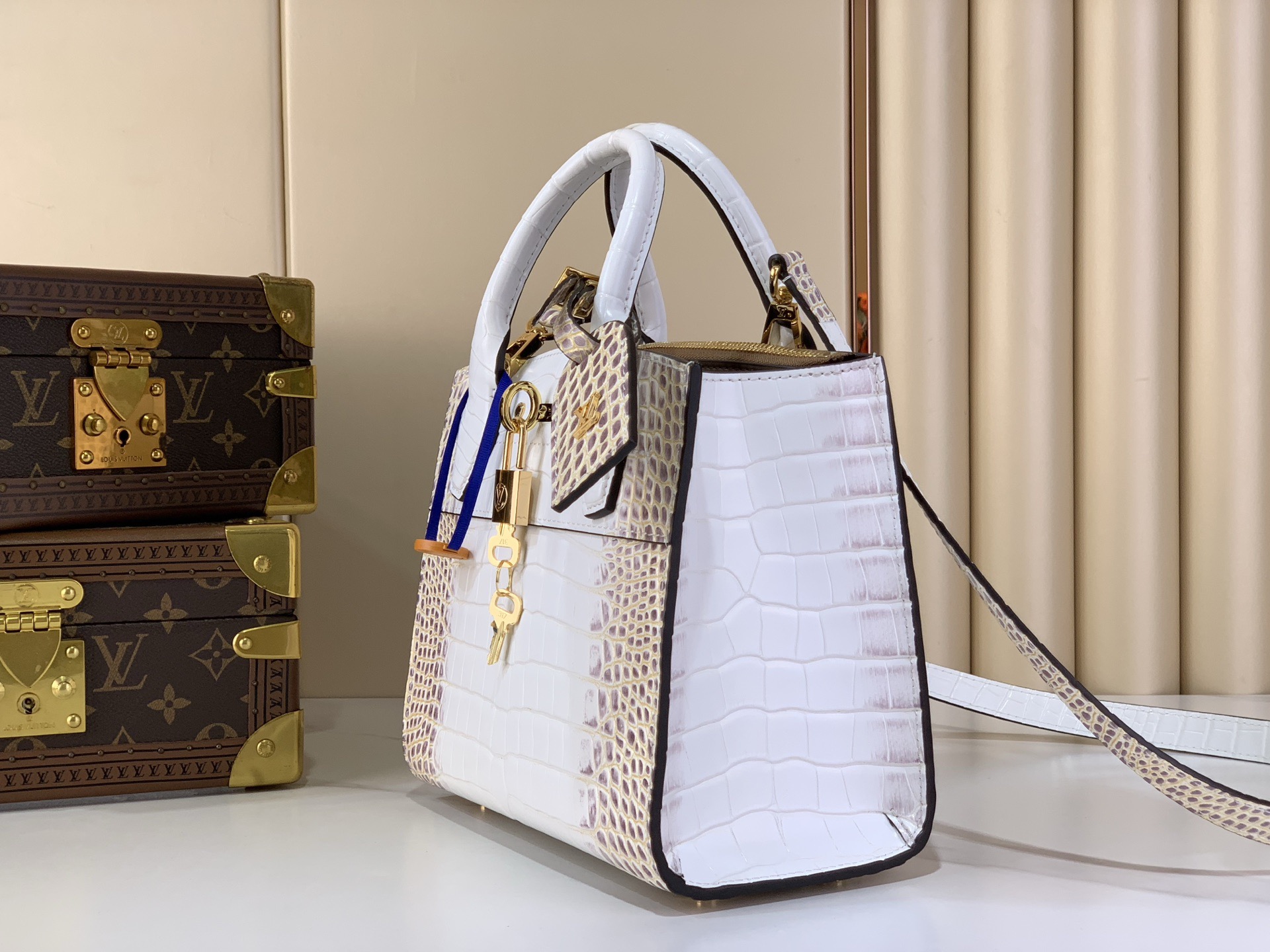 LV Style Beige Leather Top Handle Bag Lookbook Reference image 2