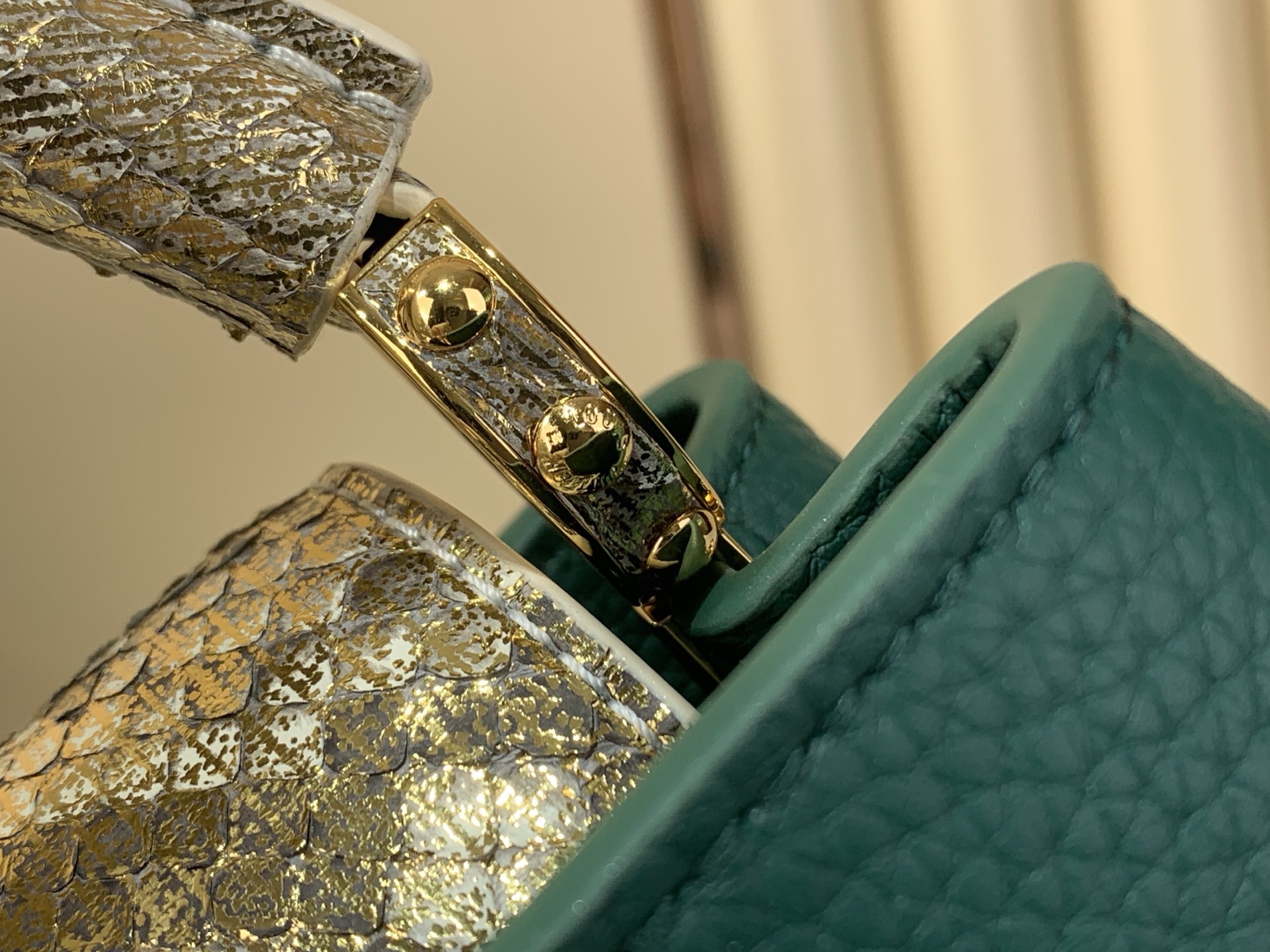 LV Style White Leather Top Handle Bag style reference detail image 6 from source 759867