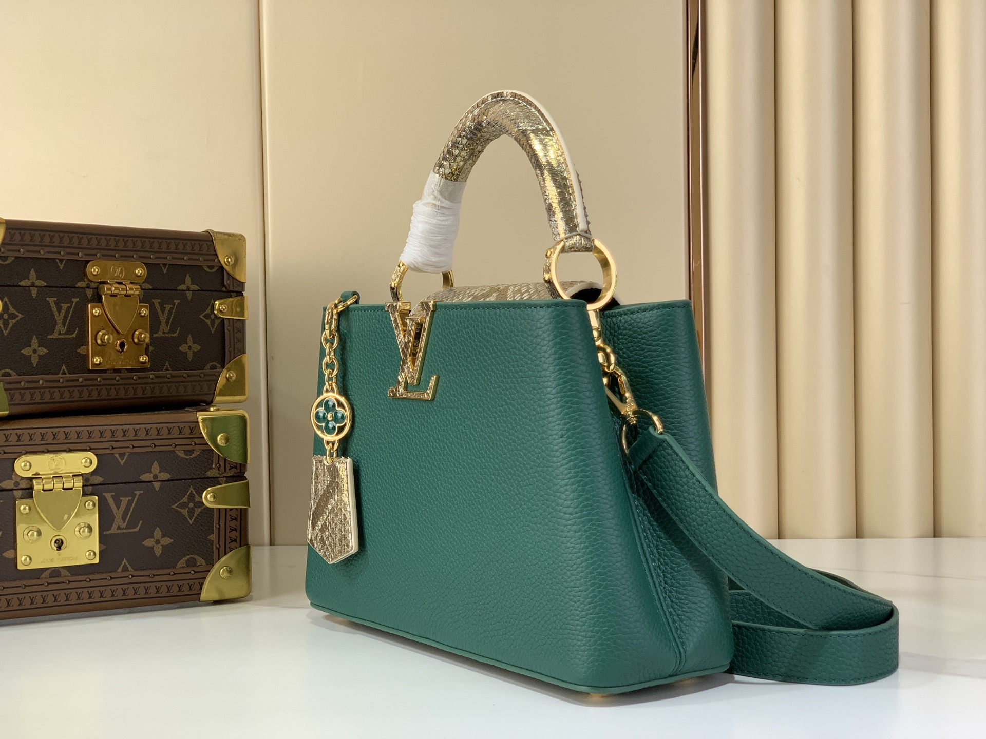 LV Style White Leather Top Handle Bag Lookbook Reference image 2