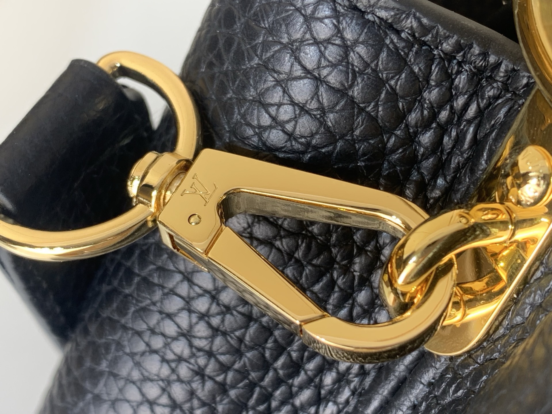 LV Style Black Leather Top Handle Bag style reference detail image 5 from source 759869