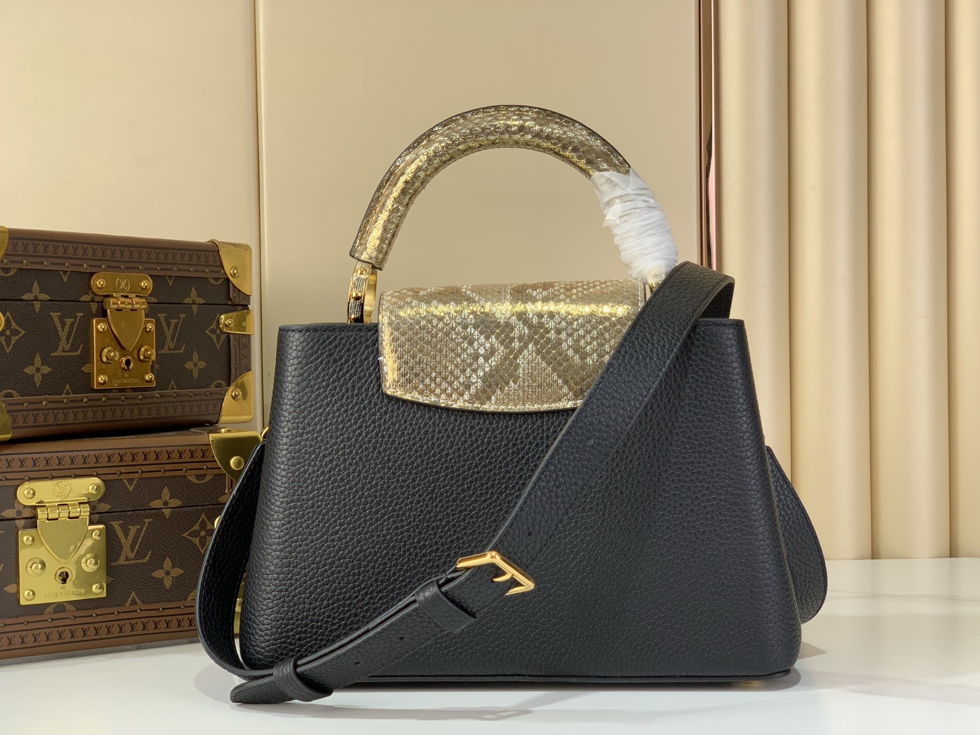 LV Style Black Leather Top Handle Bag Bags Top Handle Bag detail image 3 from source 759868