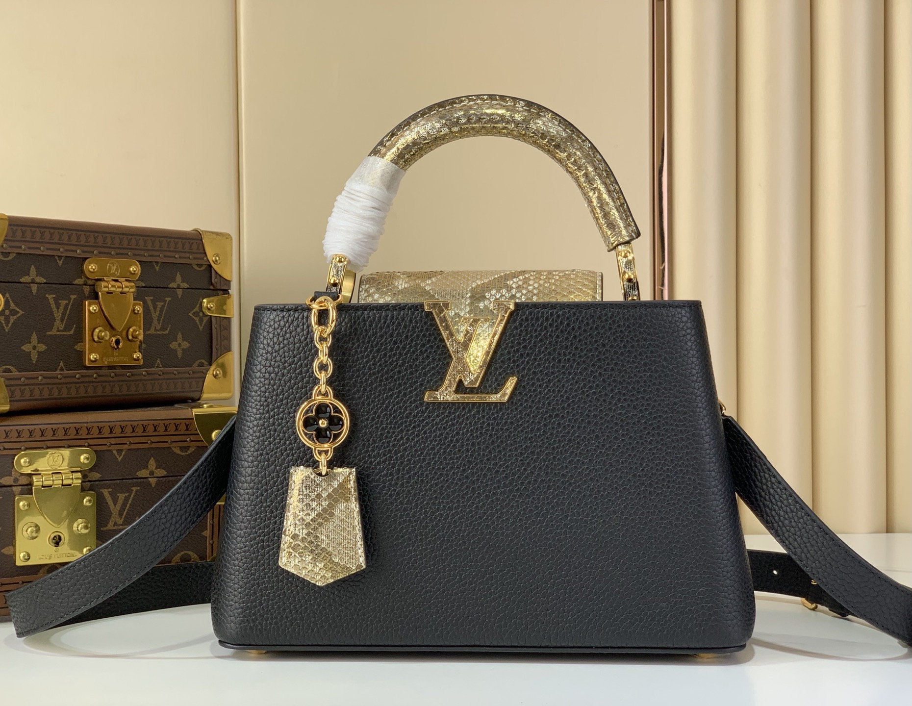 LV Style Black Leather Top Handle Bag Lookbook Reference image 1