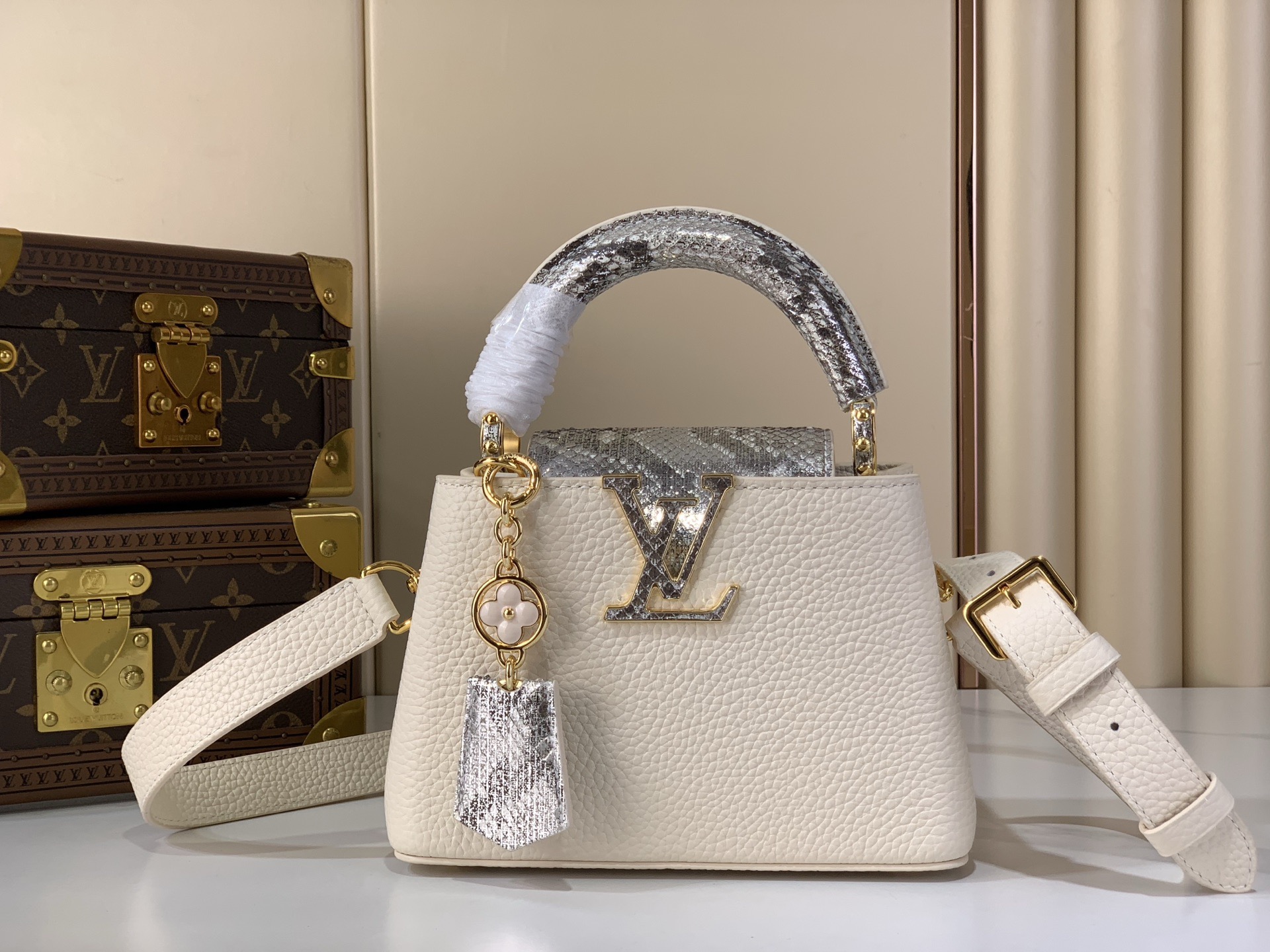 LV Style White Leather Top Handle Bag Lookbook Reference image 1