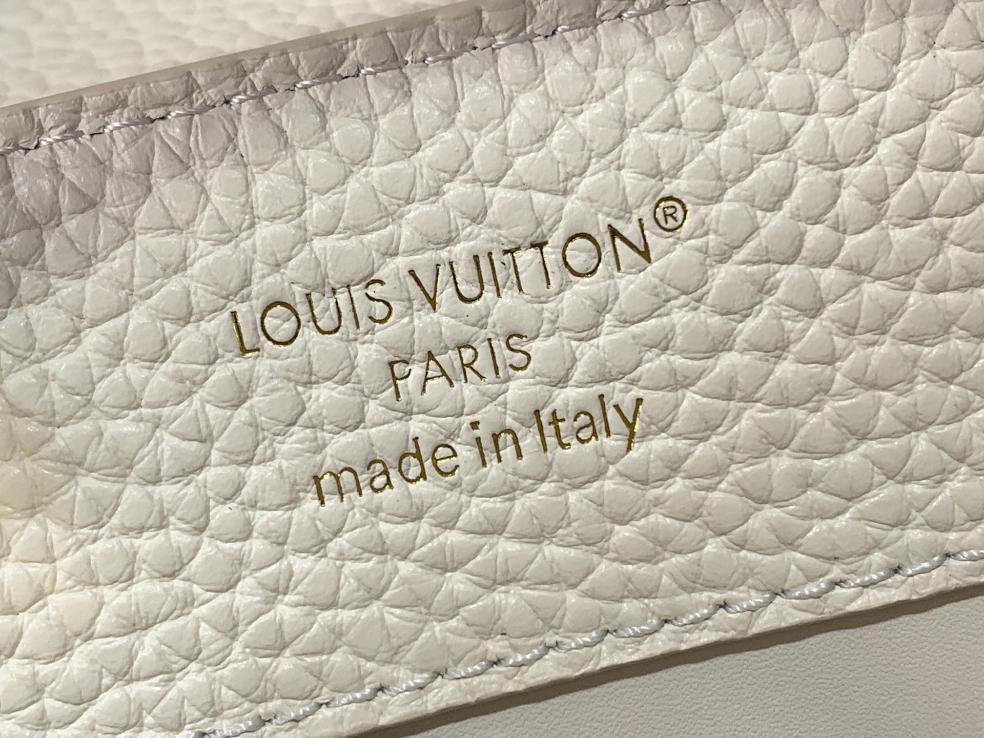 LV Style White Leather Top Handle Bag style reference detail image 8 from source 759870