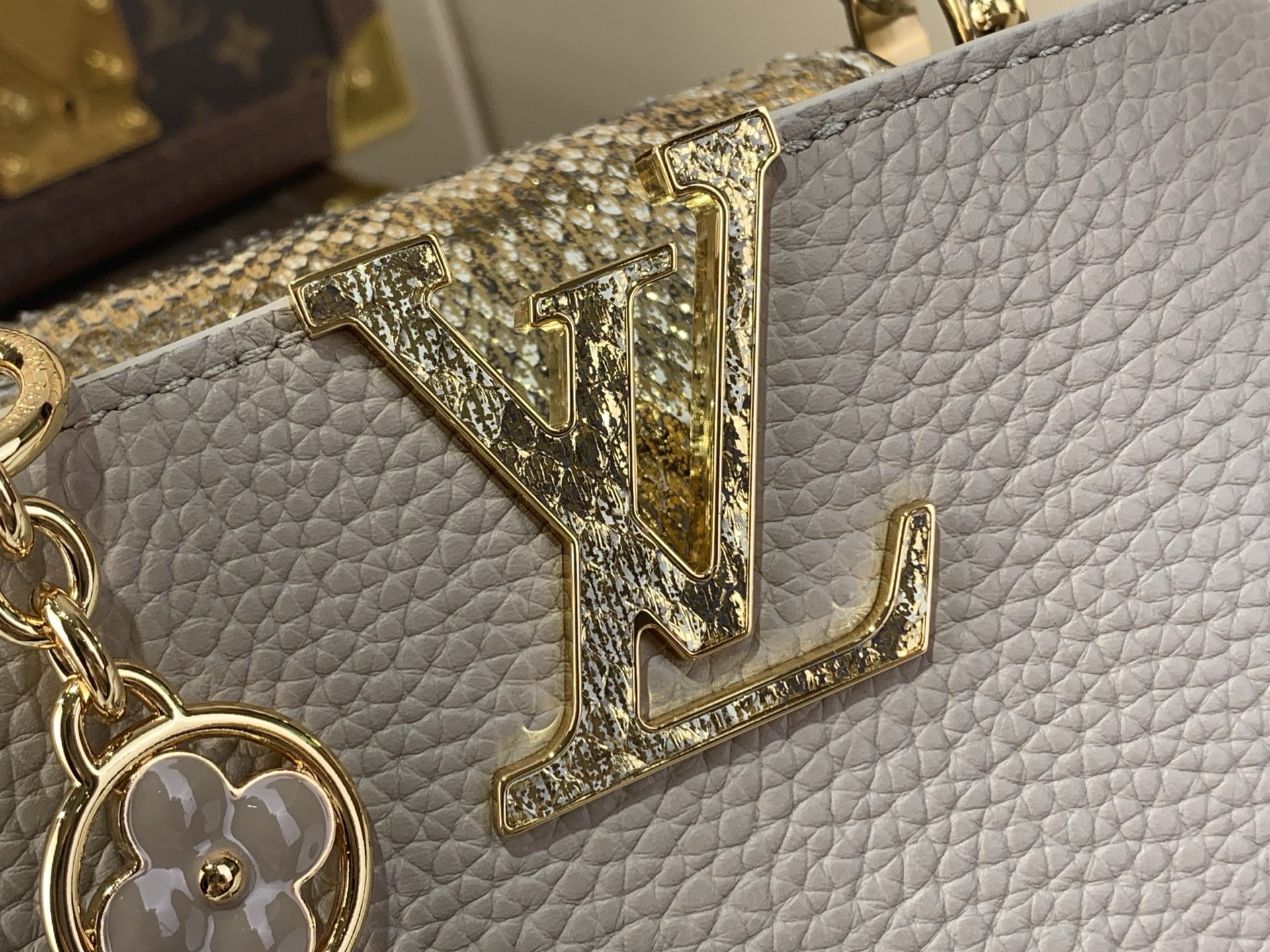 LV Style White Leather Top Handle Bag style reference detail image 5 from source 759873