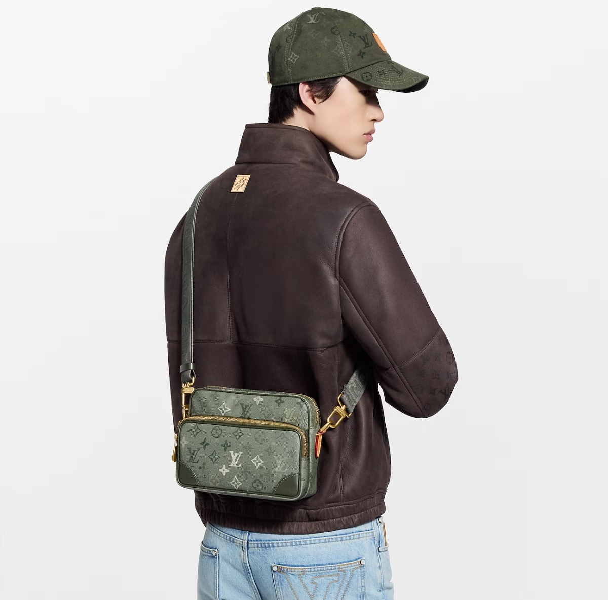 NO:676388,[Nil messenger bag] M27095 military green/silk screen,19860909【Nil 邮差包 手袋】M27095 军绿色/丝印,,Bag