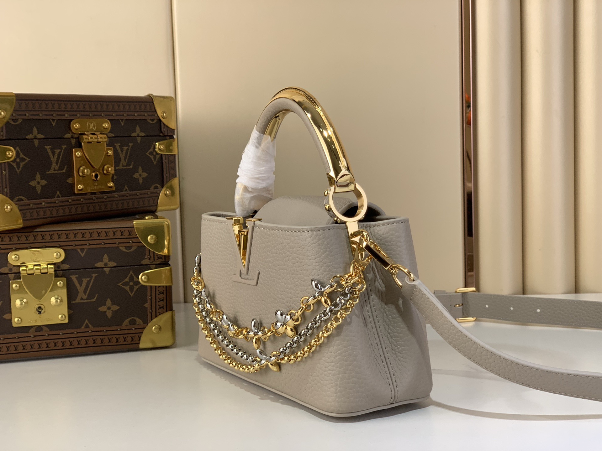 LV Style Beige Leather Top Handle Bag Lookbook Reference image 2