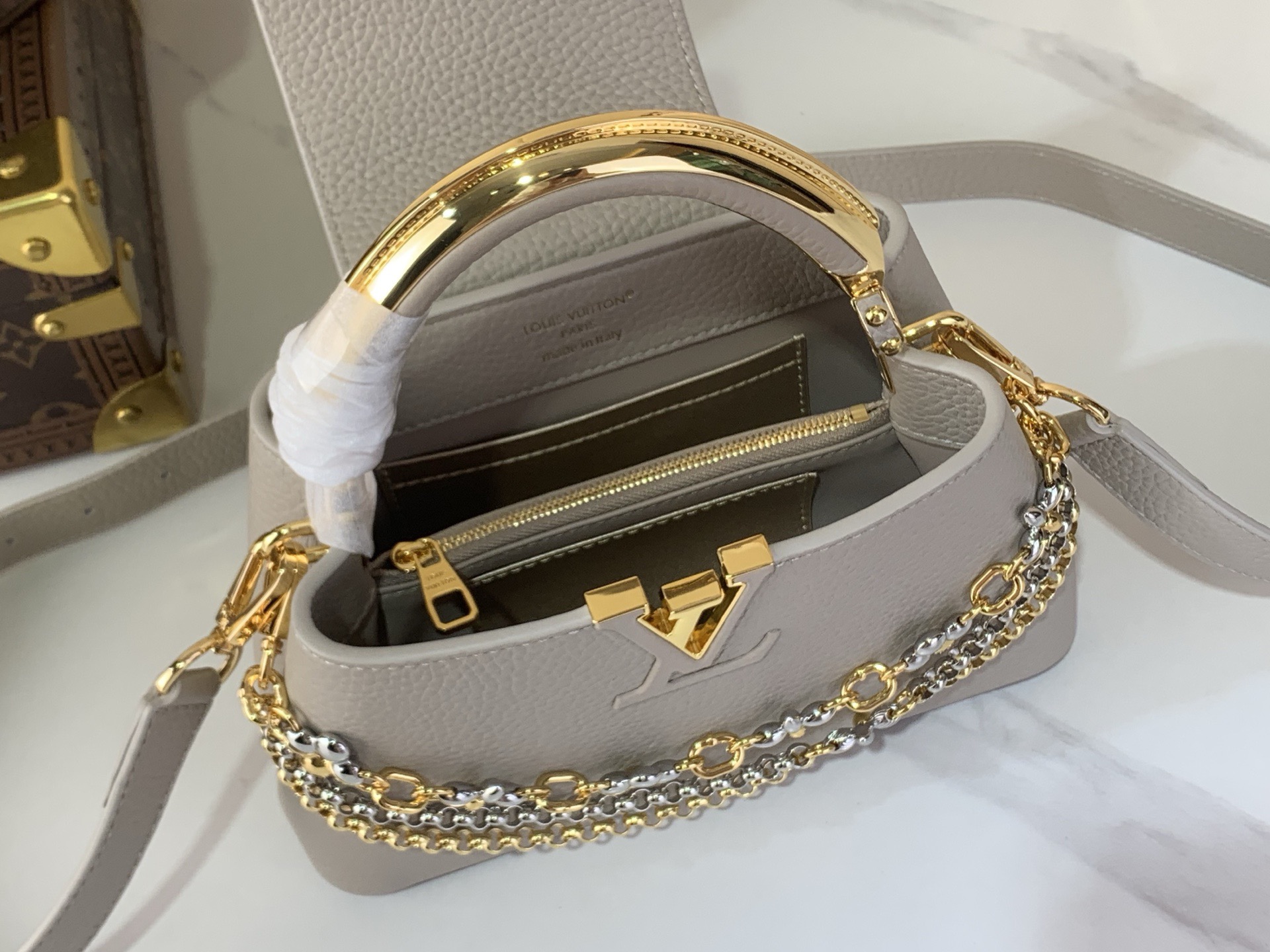 LV Style Beige Leather Top Handle Bag style reference detail image 8 from source 759855