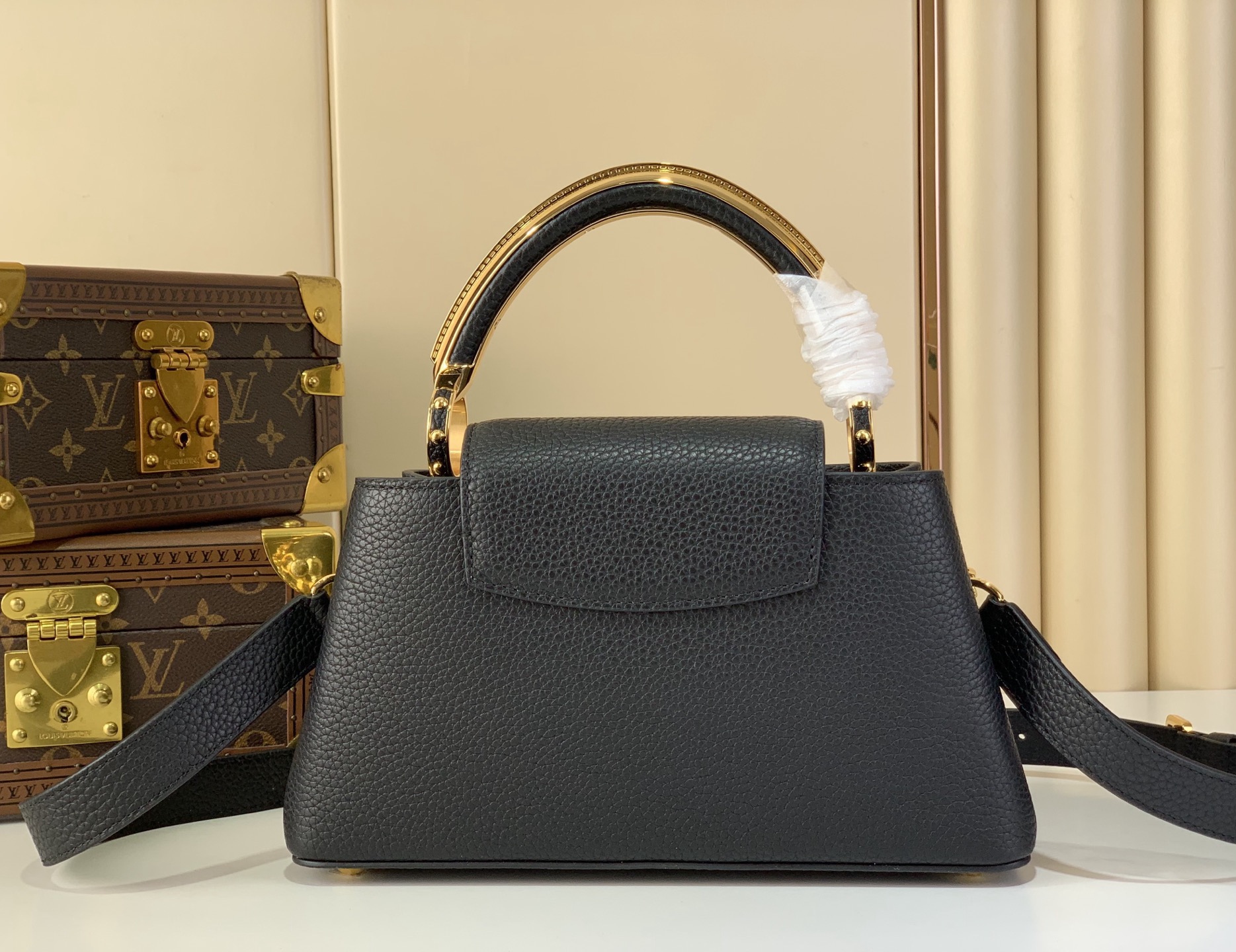 LV Style Black Leather Top Handle Bag Bags Top Handle Bag detail image 3 from source 759856