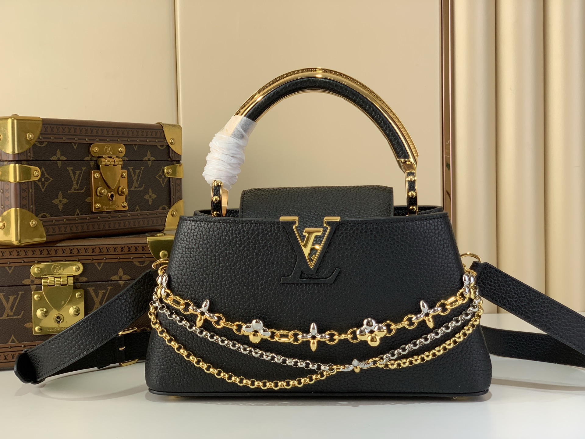 LV Style Black Leather Top Handle Bag Lookbook Reference image 1